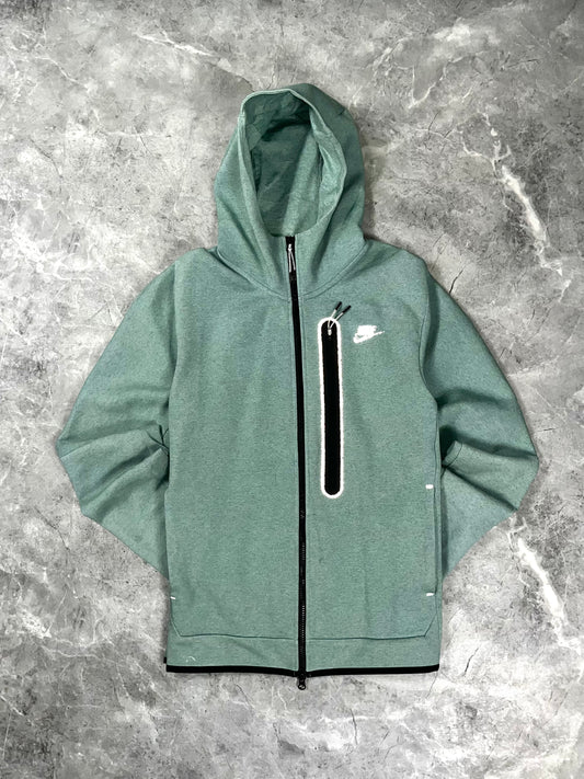 Nike Tech Fleece muška dukserica (M)