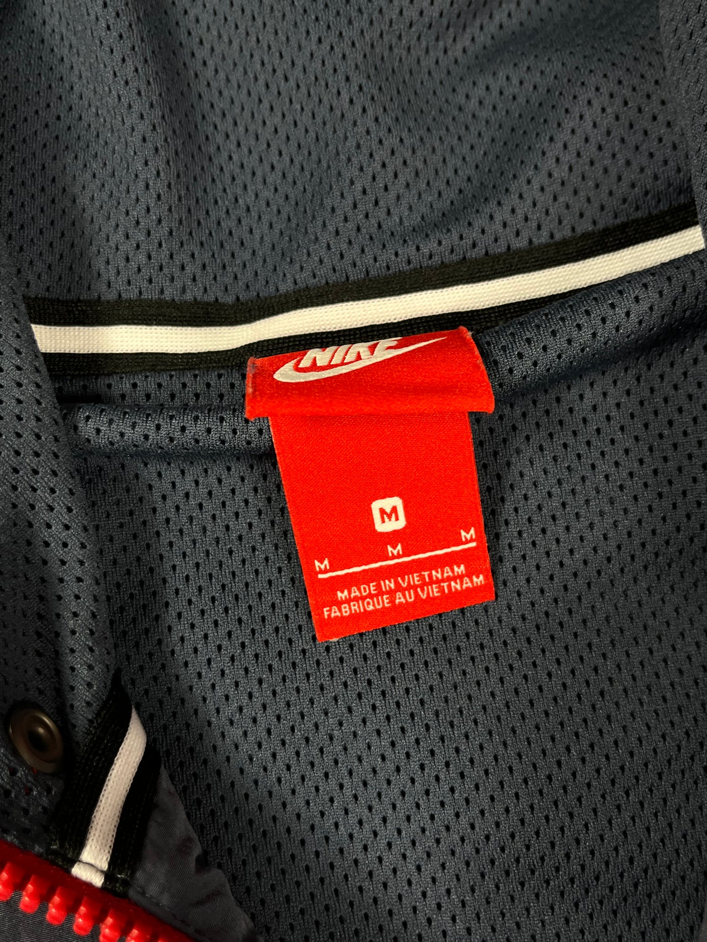 Nike Air Kengur muška šuškava dukserica jakna (M)