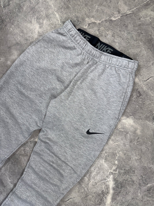 Nike Dri Fit muška trenerka (L)