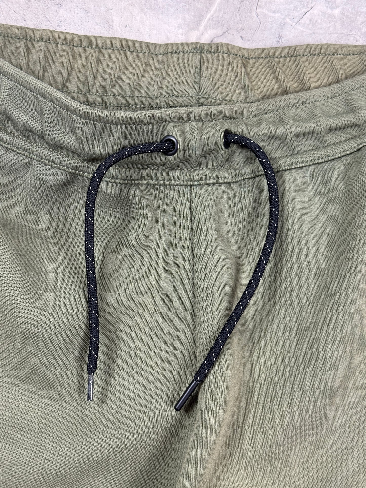 Nike Tech Fleece muške trenerke (S)