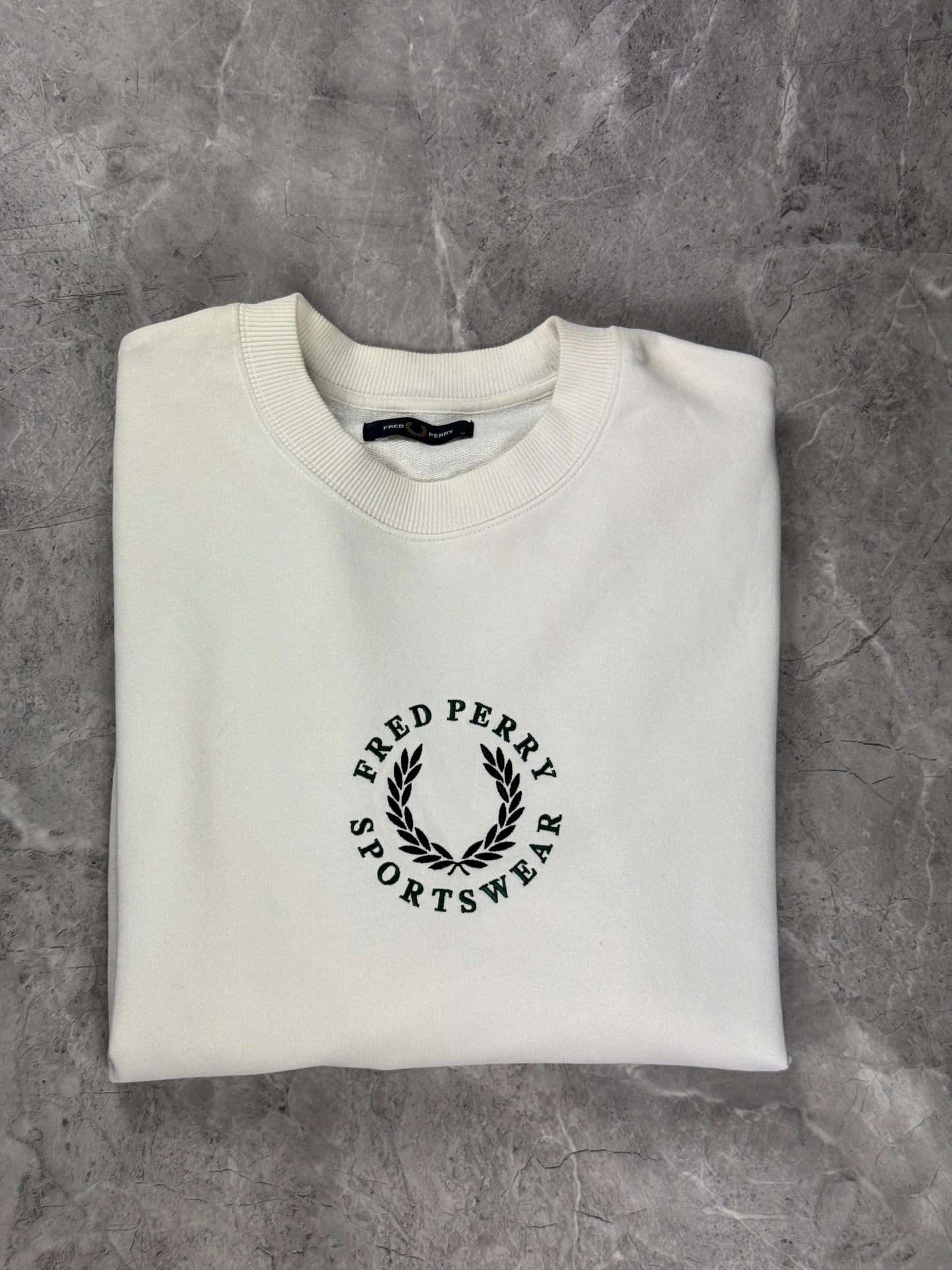 Fred Perry Beli Logo Crni muška dukserica (S)
