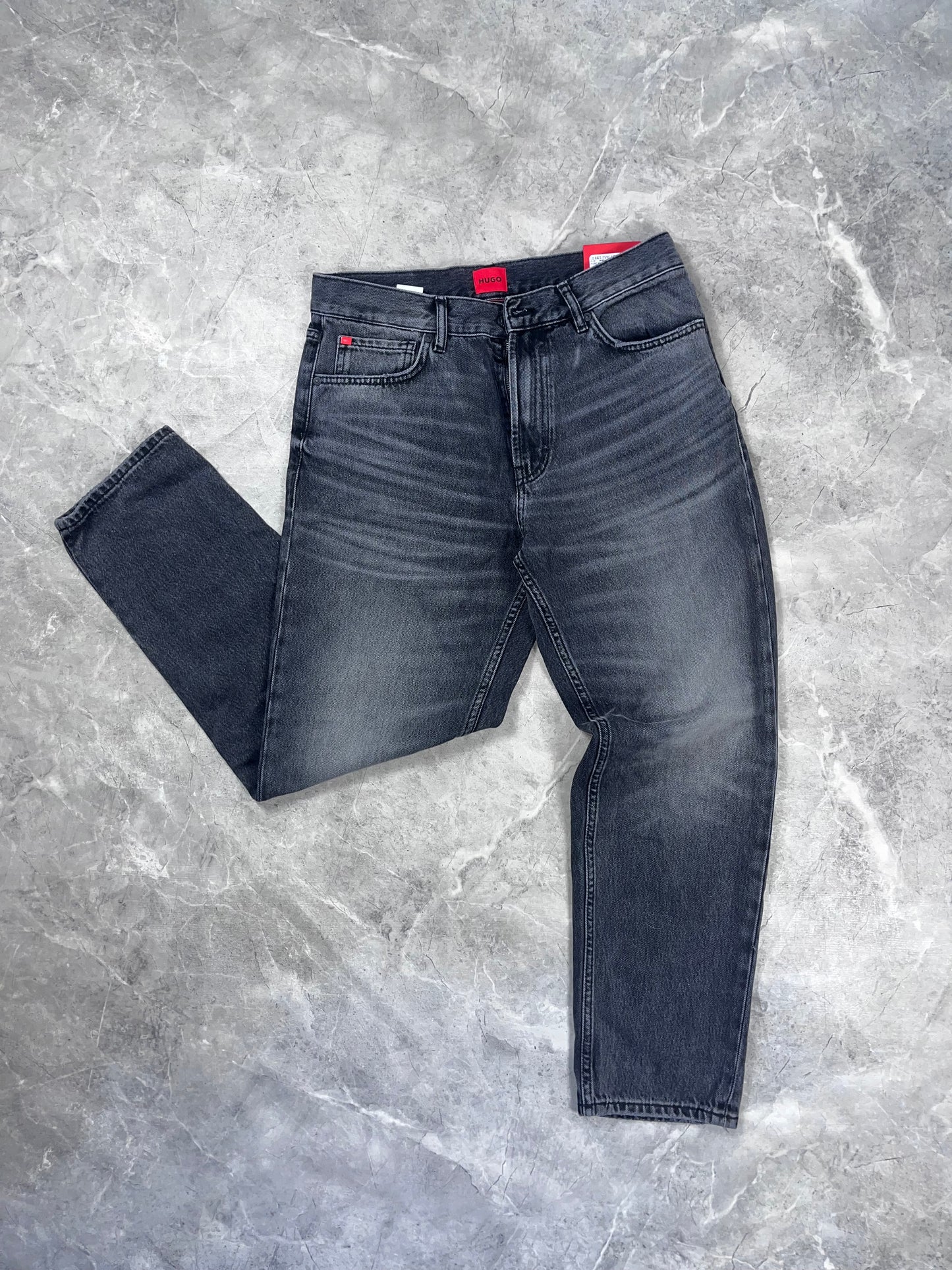 Hugo muške pantalone (W32,W34)