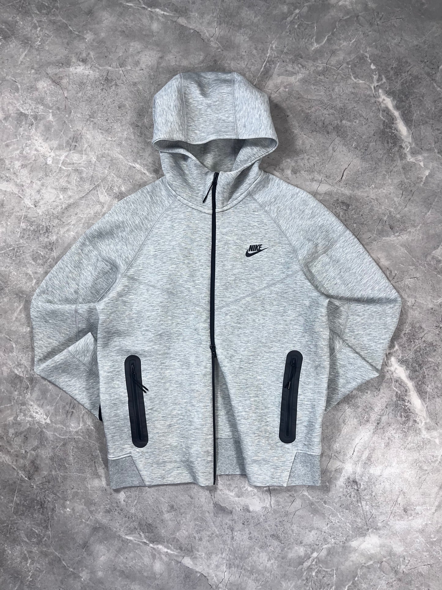 Nike Tech Fleece muška dukserica (S)