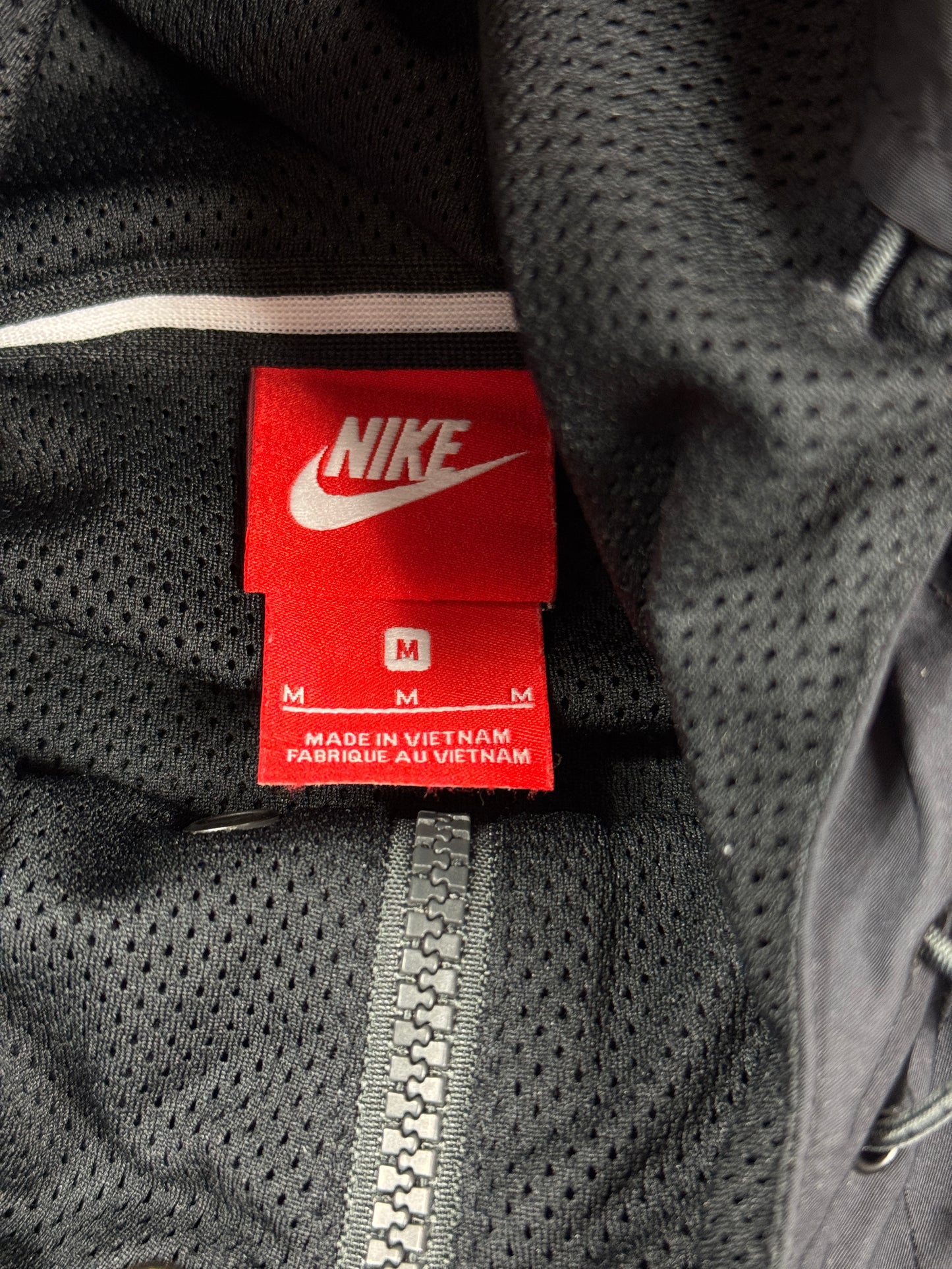 Nike Air muška šuškava dukserica jakna (M)
