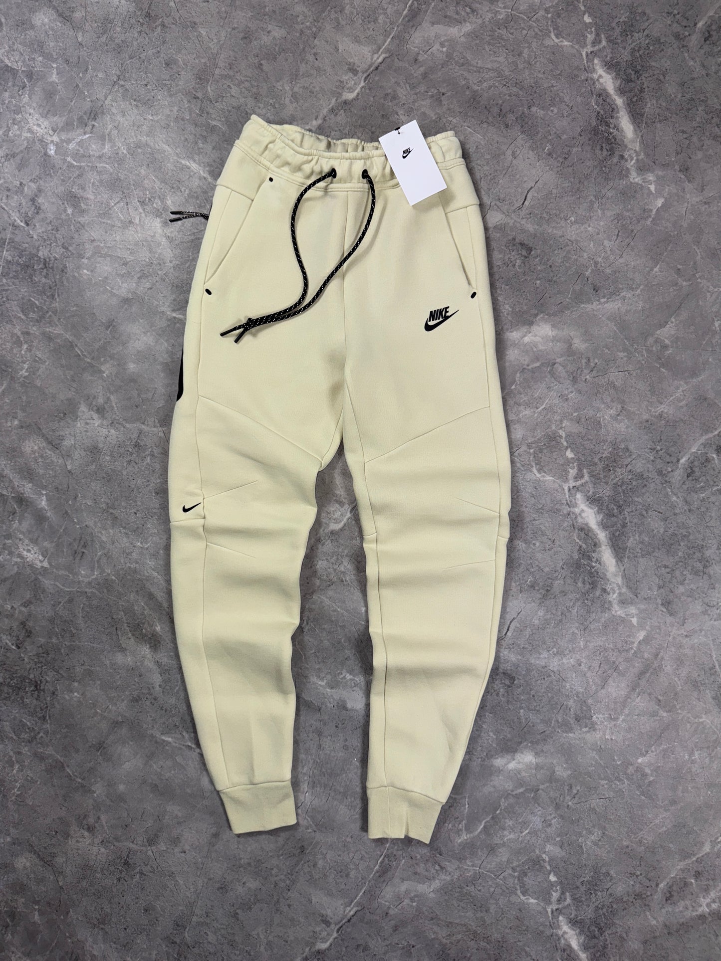 Nike Tech Fleece muška trenerka (XS)