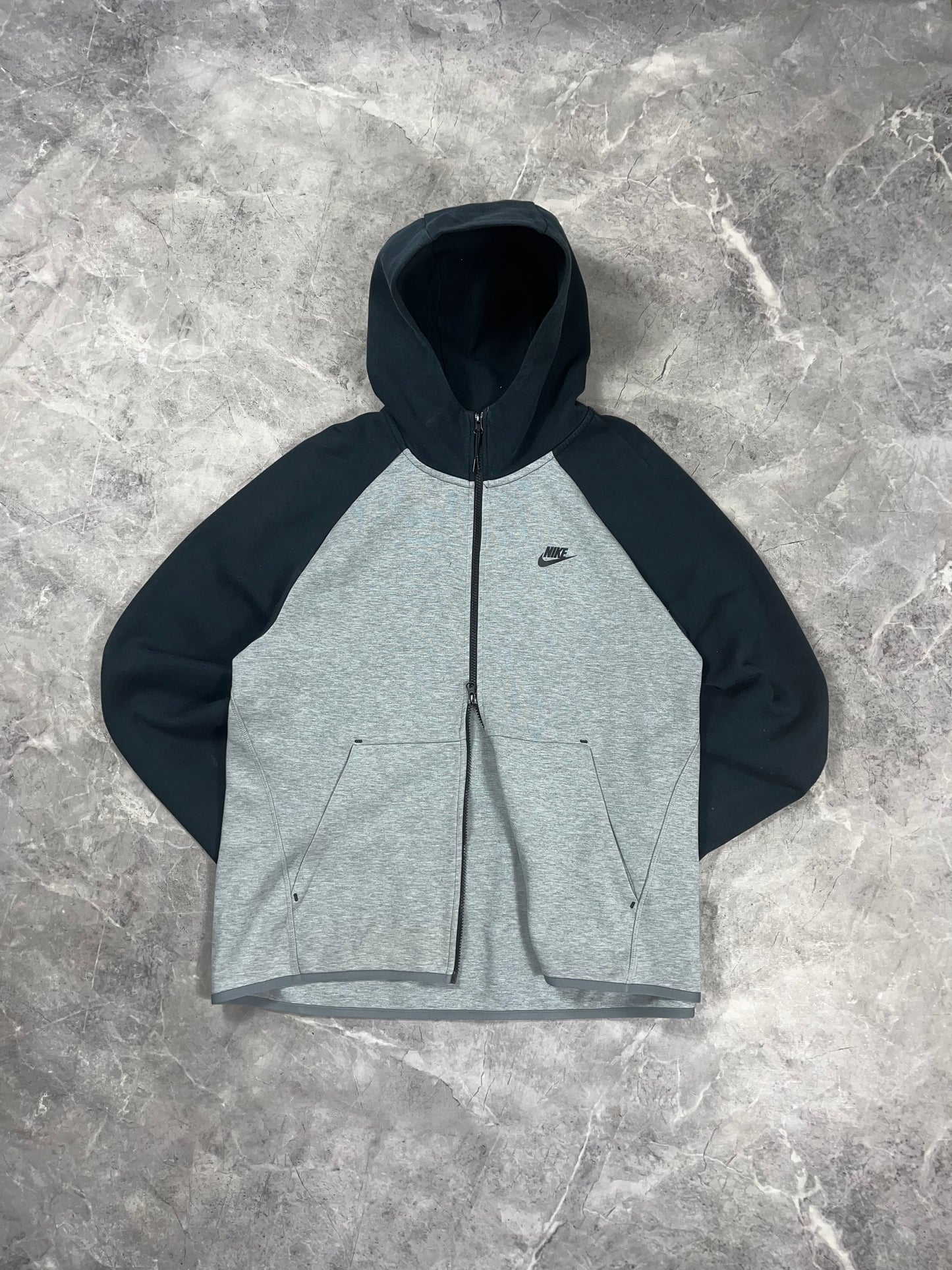 Nike Tech Fleece muška dukserica (XL)