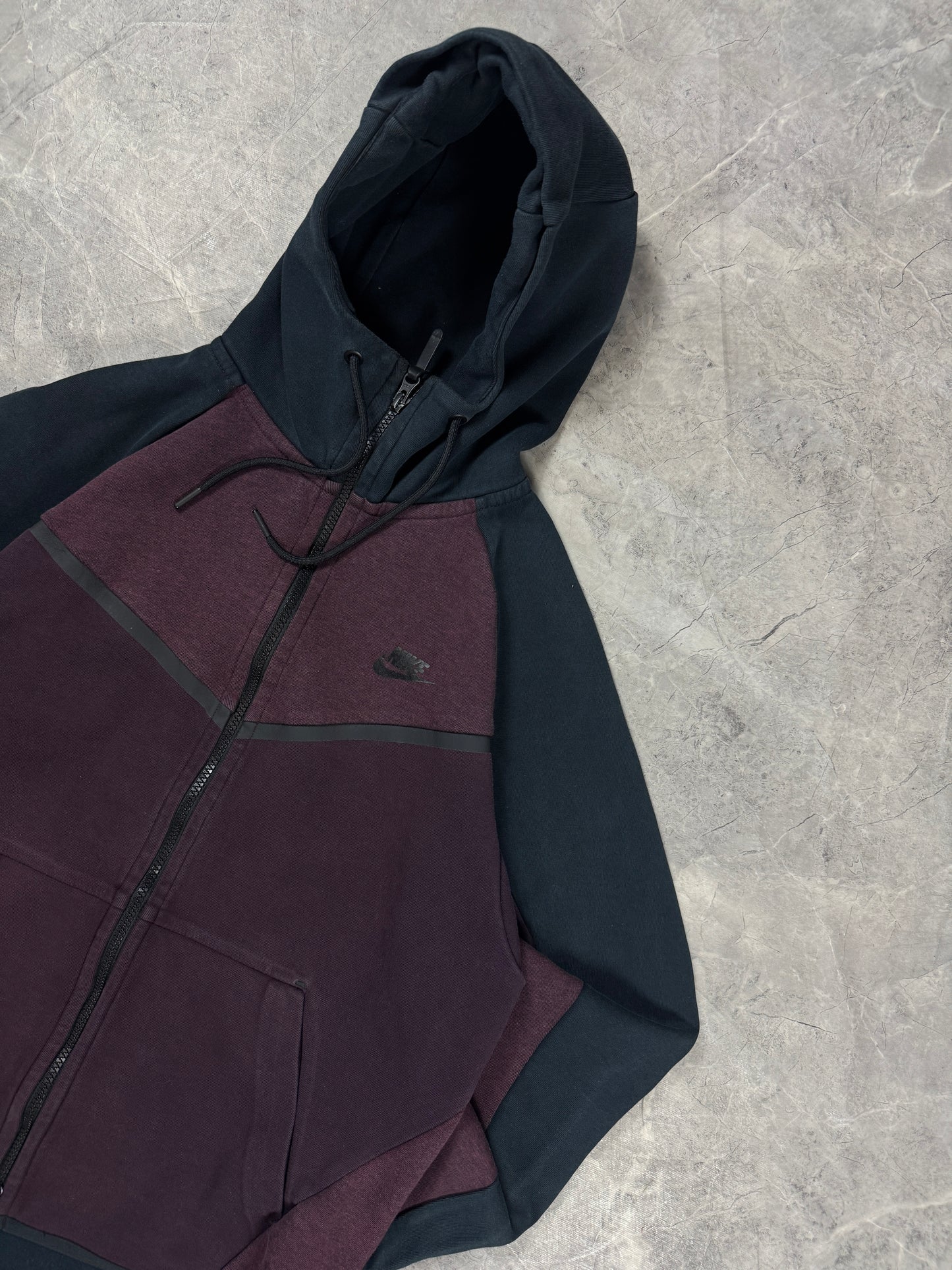 Nike Tech Fleece muška dukserica (S,M)