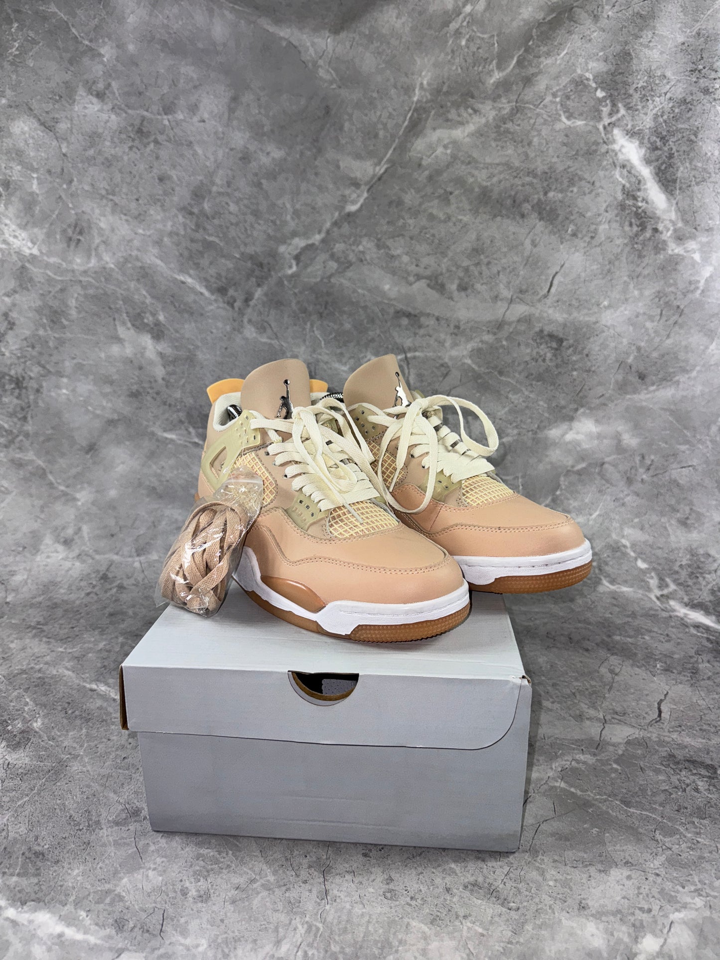 Nike Air Jordan 4 Shimmer muške patike (42)