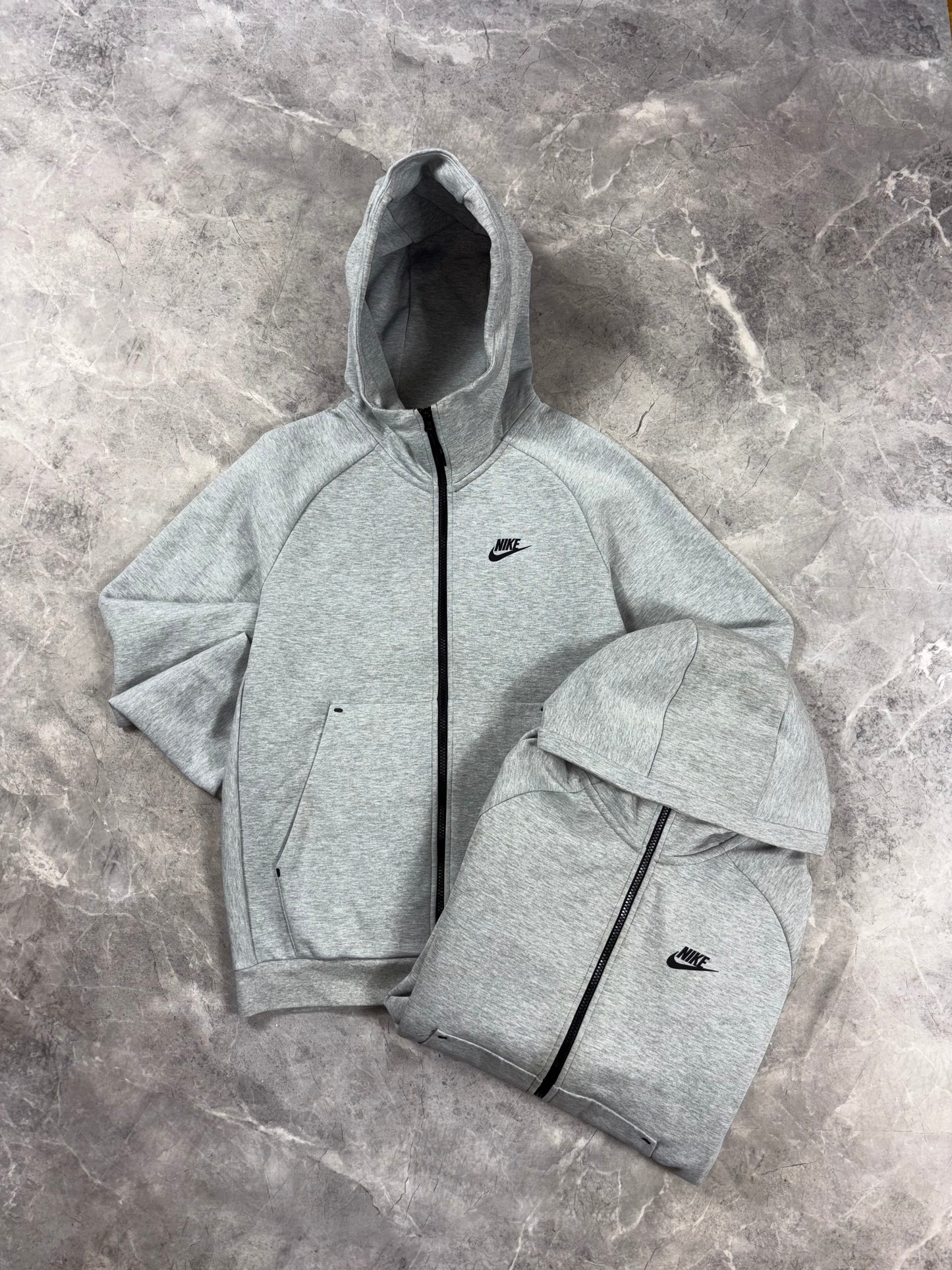 Nike Tech Fleece Hard Grey muška dukserica (S, L)