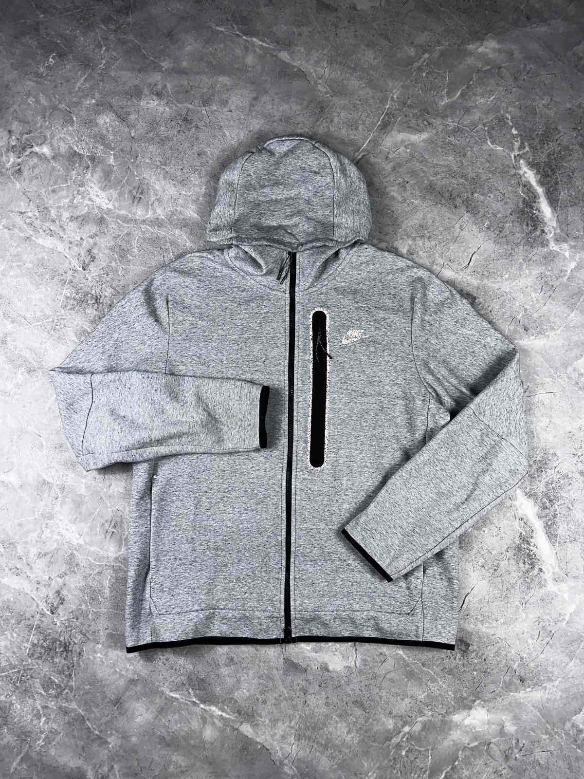 Nike Tech Fleece muška dukserica (S)