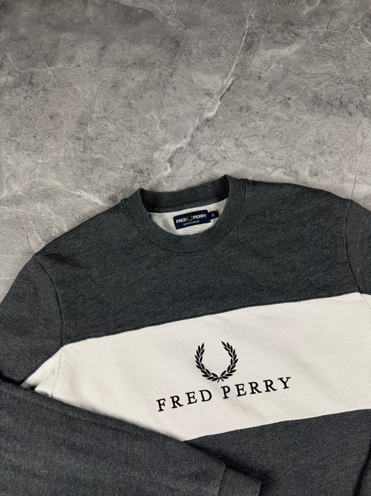 Fred Perry Sivo Beli muška dukserica (S)