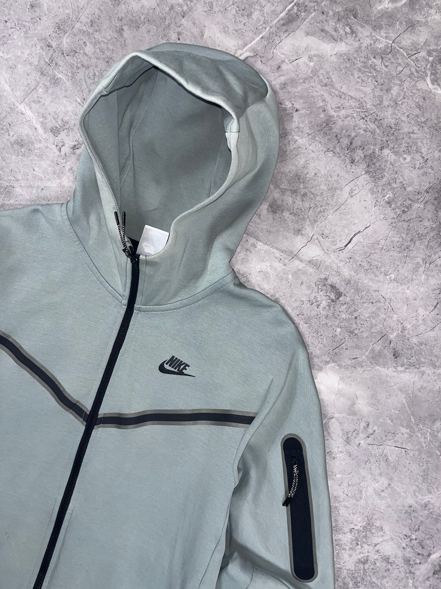 Nike Tech Fleece muška dukserica (M)
