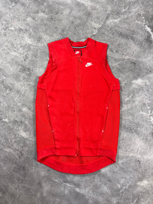 Nike Tech Fleece prsluk (S)