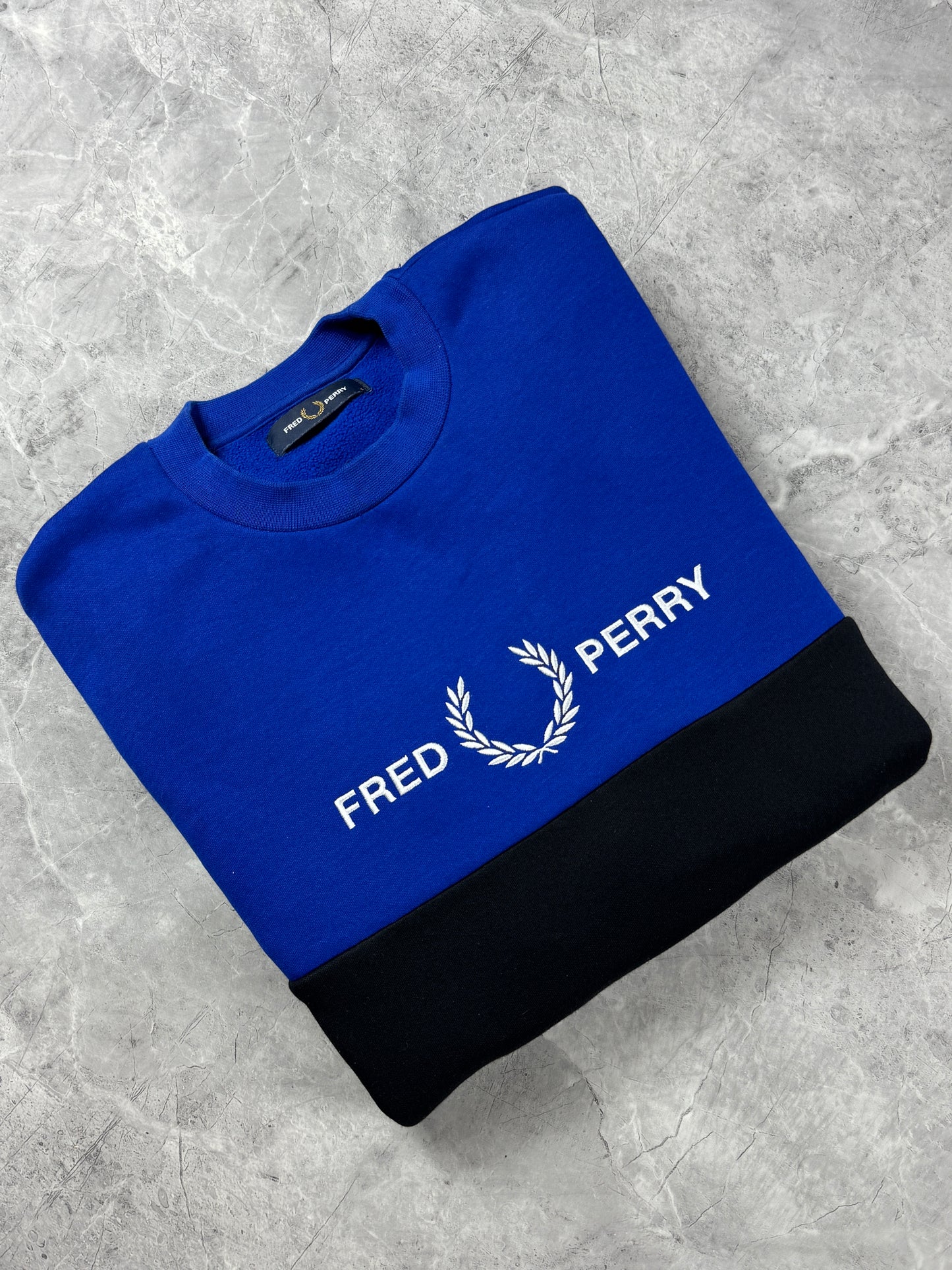 Fred Perry Crno Plava muška dukserica (S)