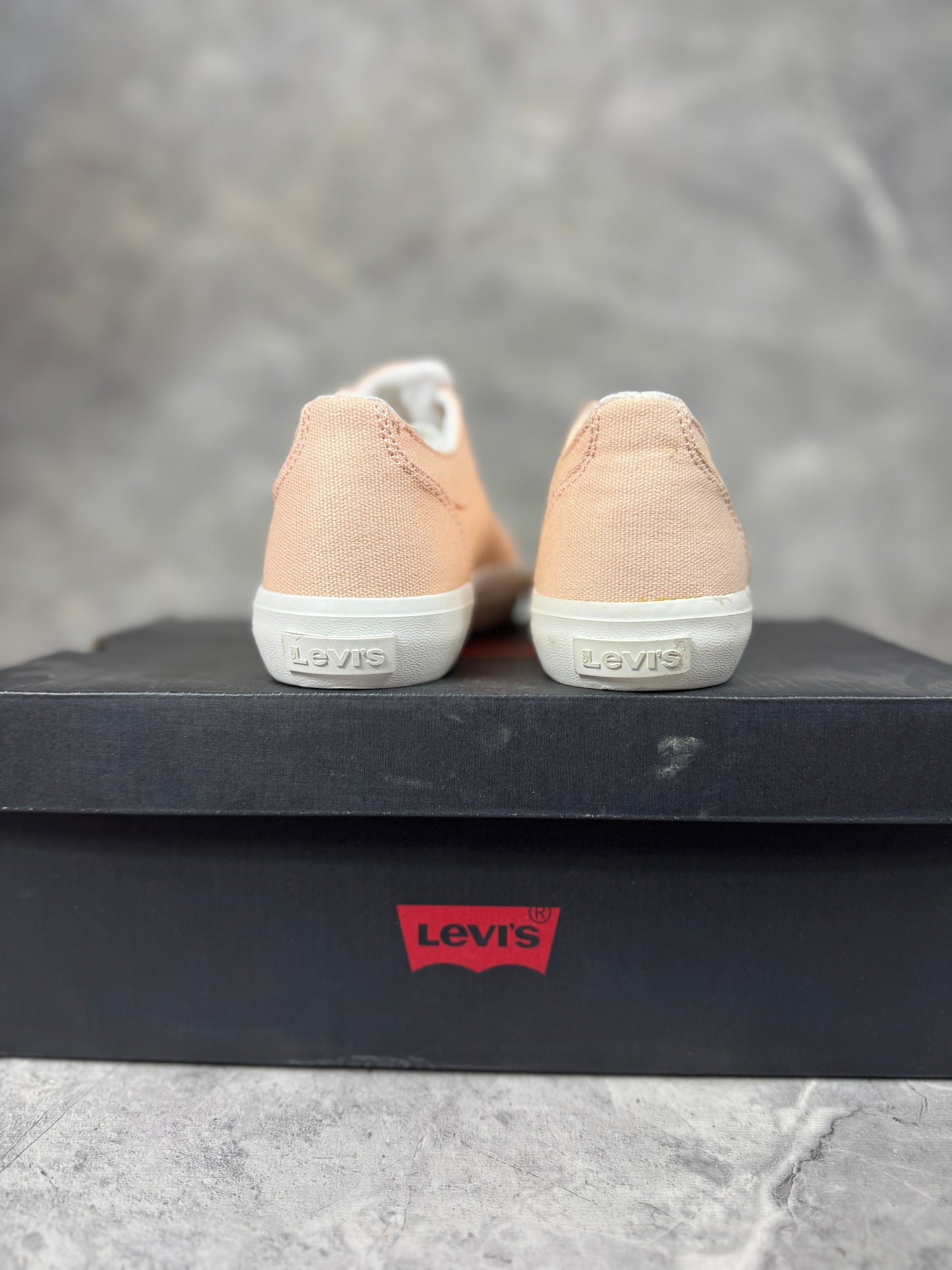 Levis Tijuana ženske patike (38)