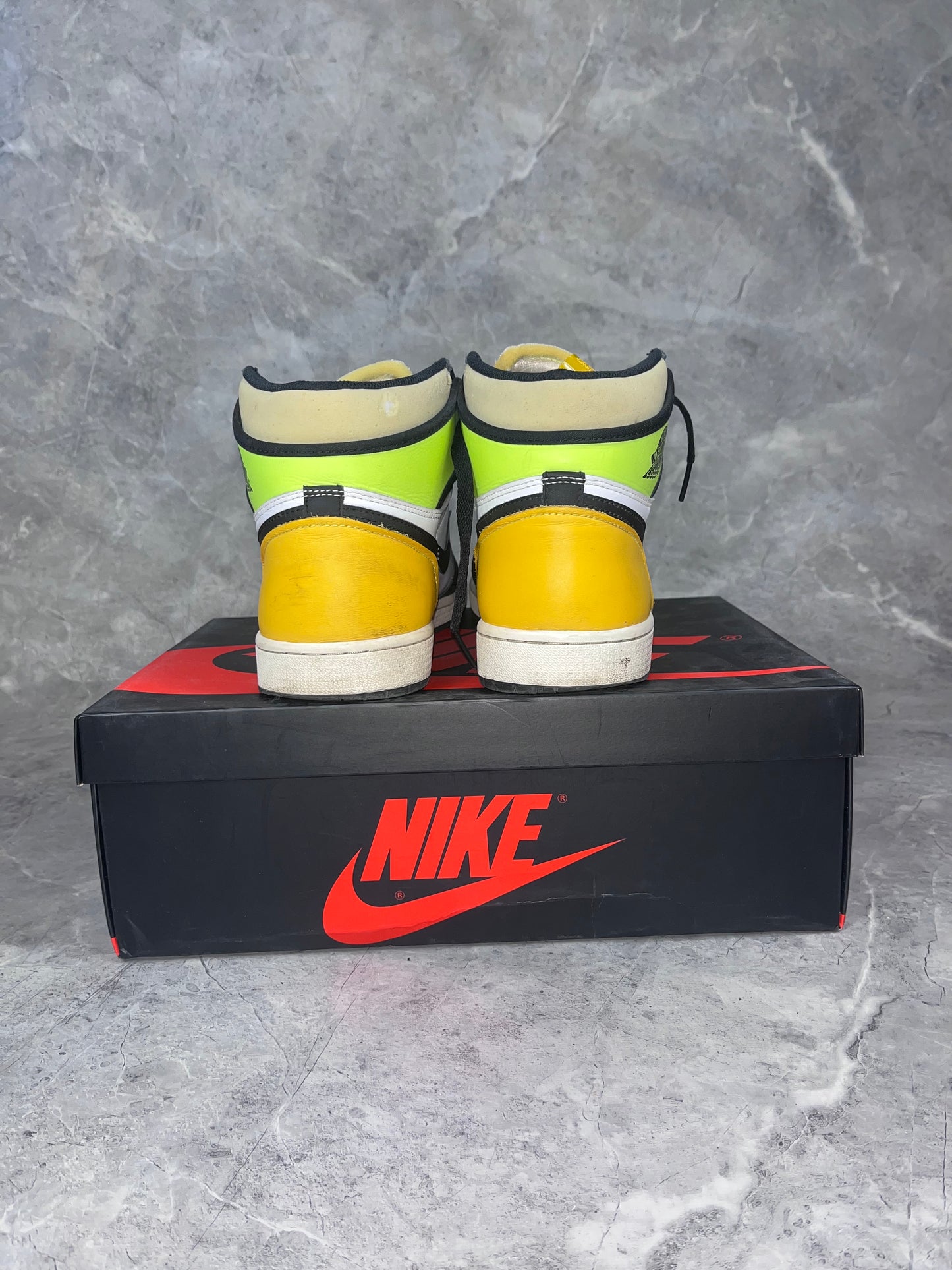 Air Jordan 1 High Volt Gold muške patike (44.5)