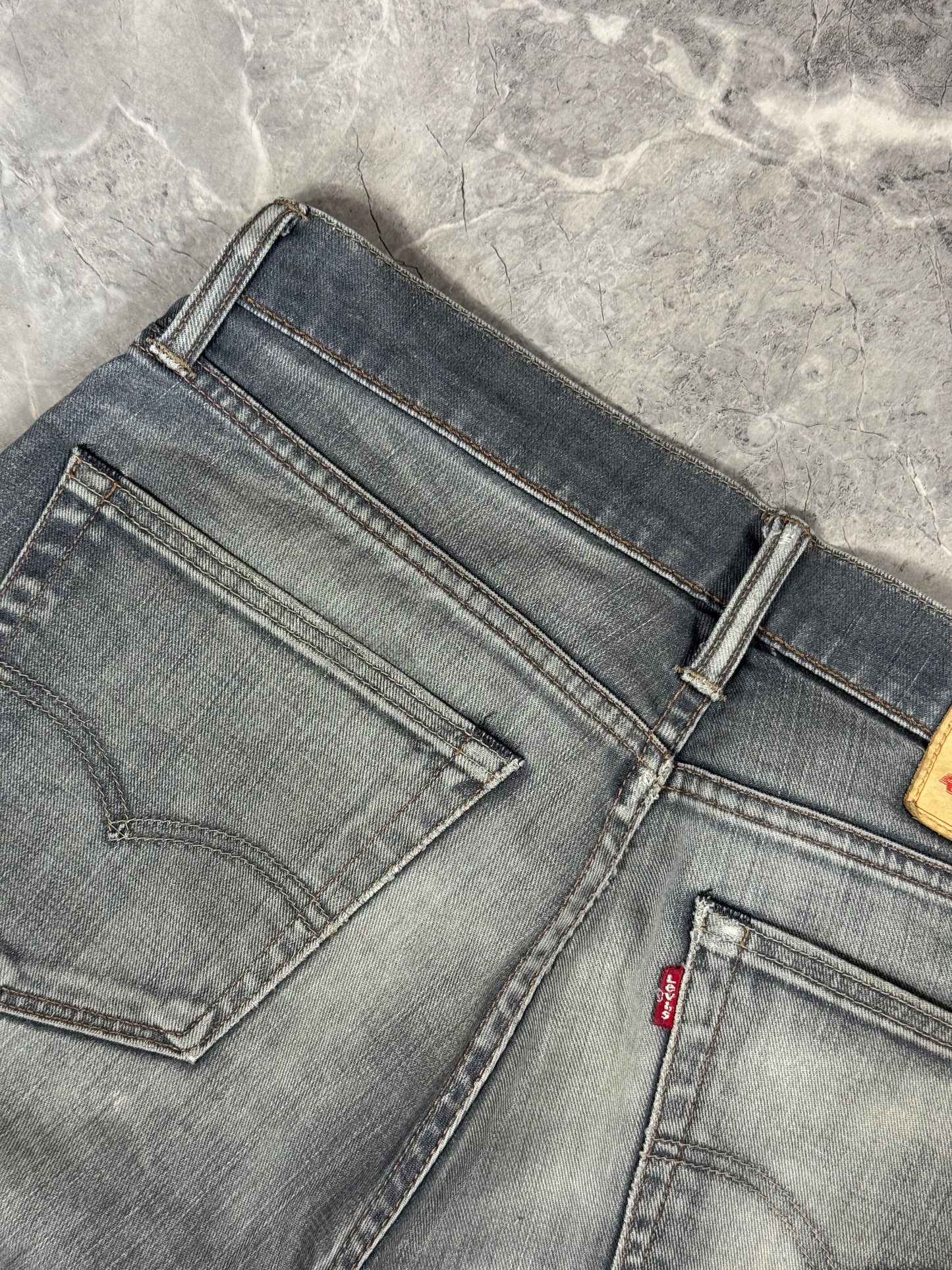 Levis 508 muške farmerice( W31, L34)