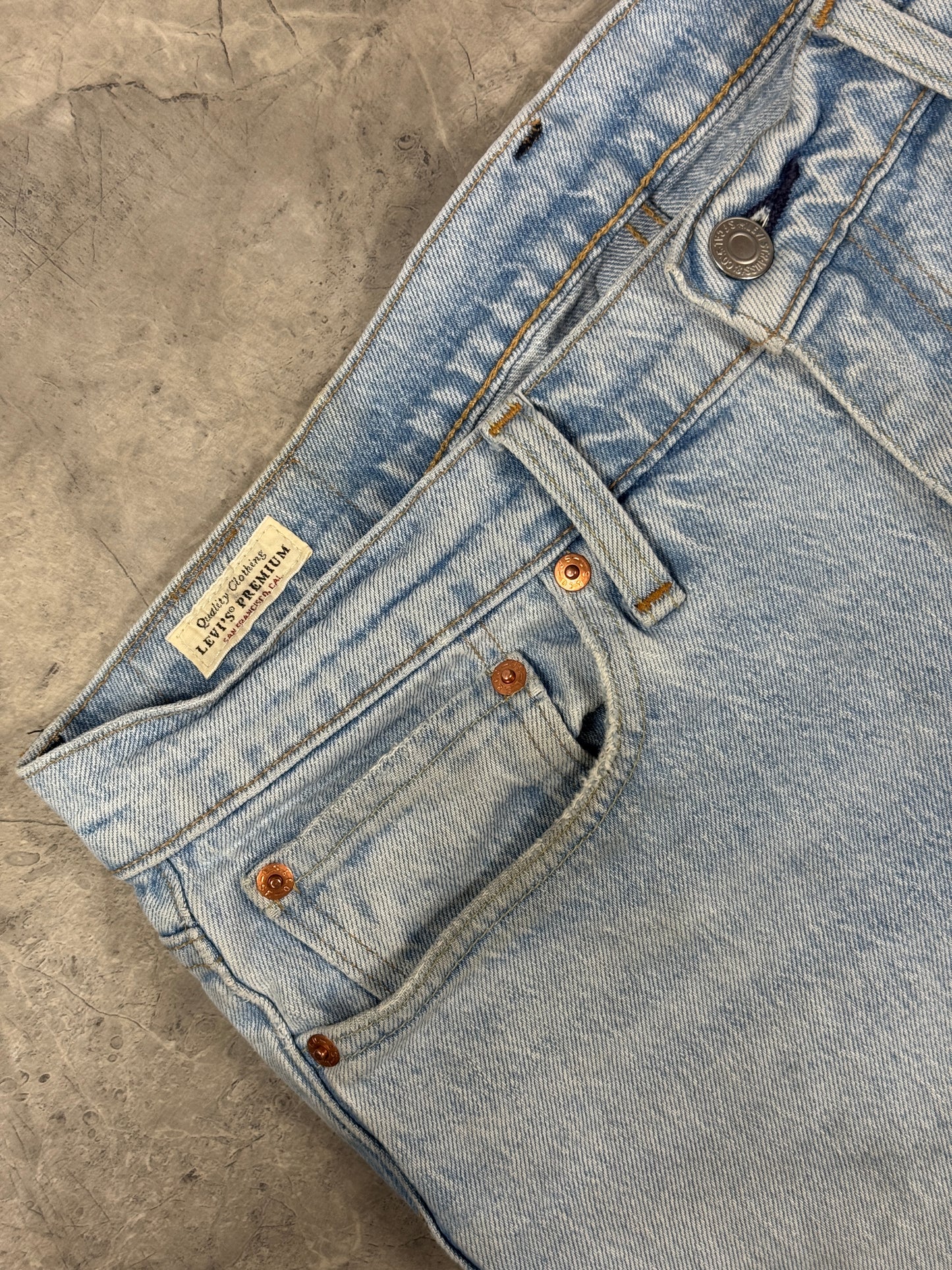 Levis 502 muške farmerice (M)