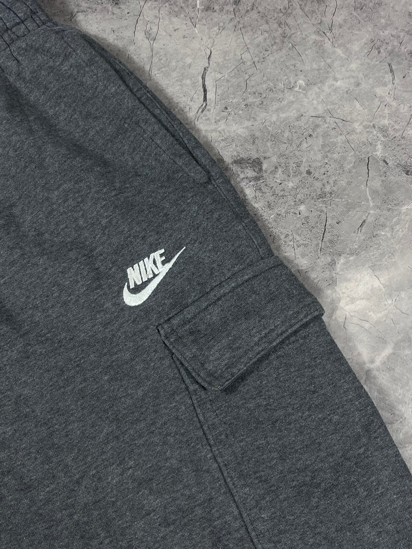 Nike Cargo muška trenerka (L)