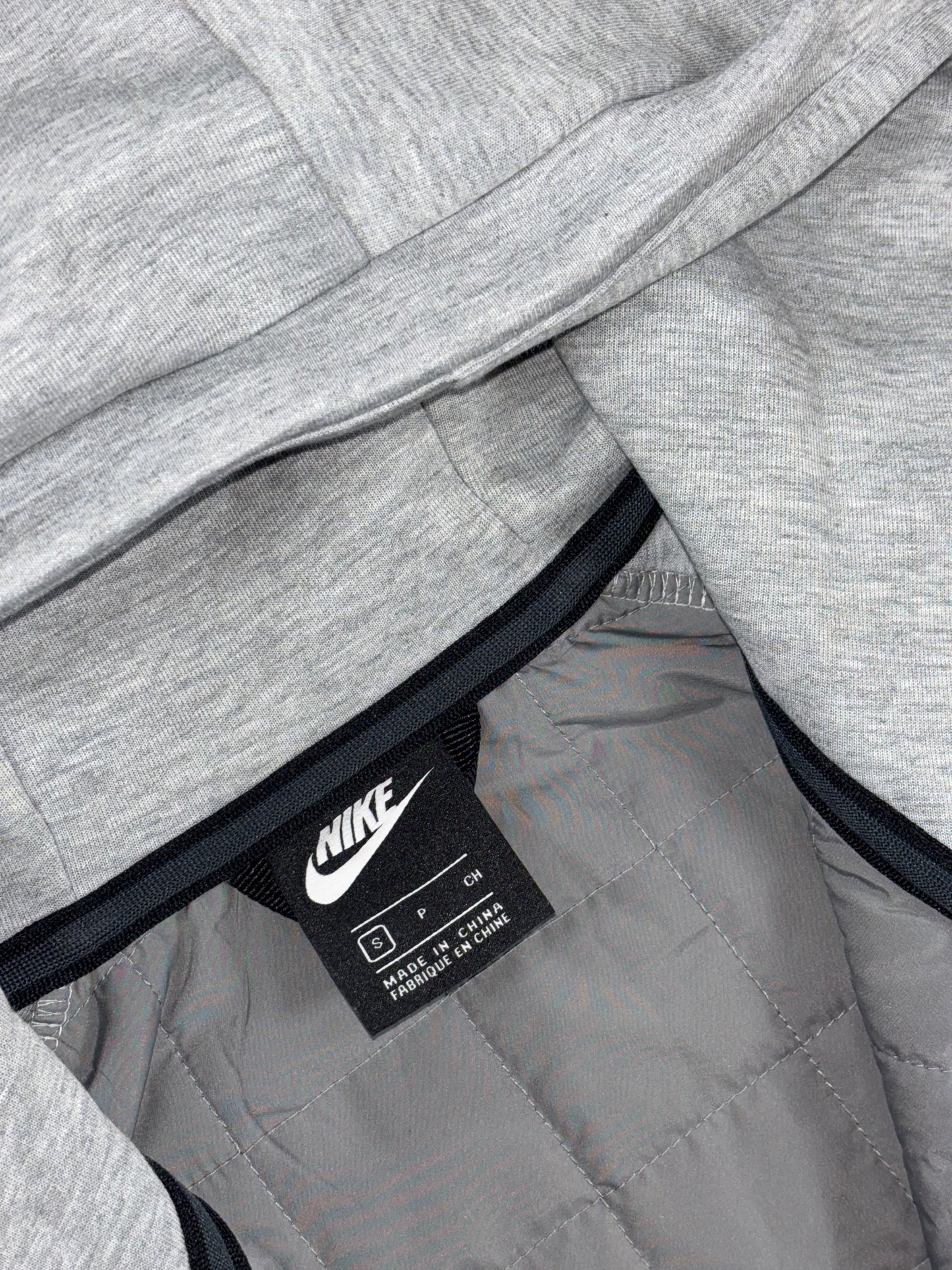 Nike Tech Fleece Hard Grey muška dukserica (S, L)