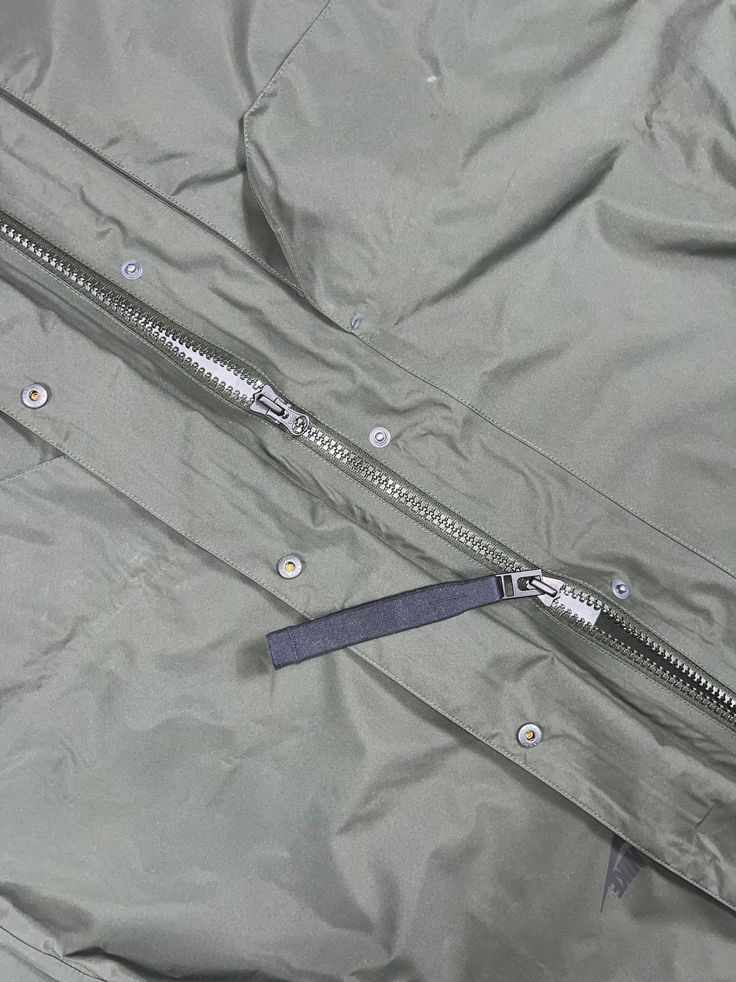 Nike Tech Stormfit muška jakna (S, M)