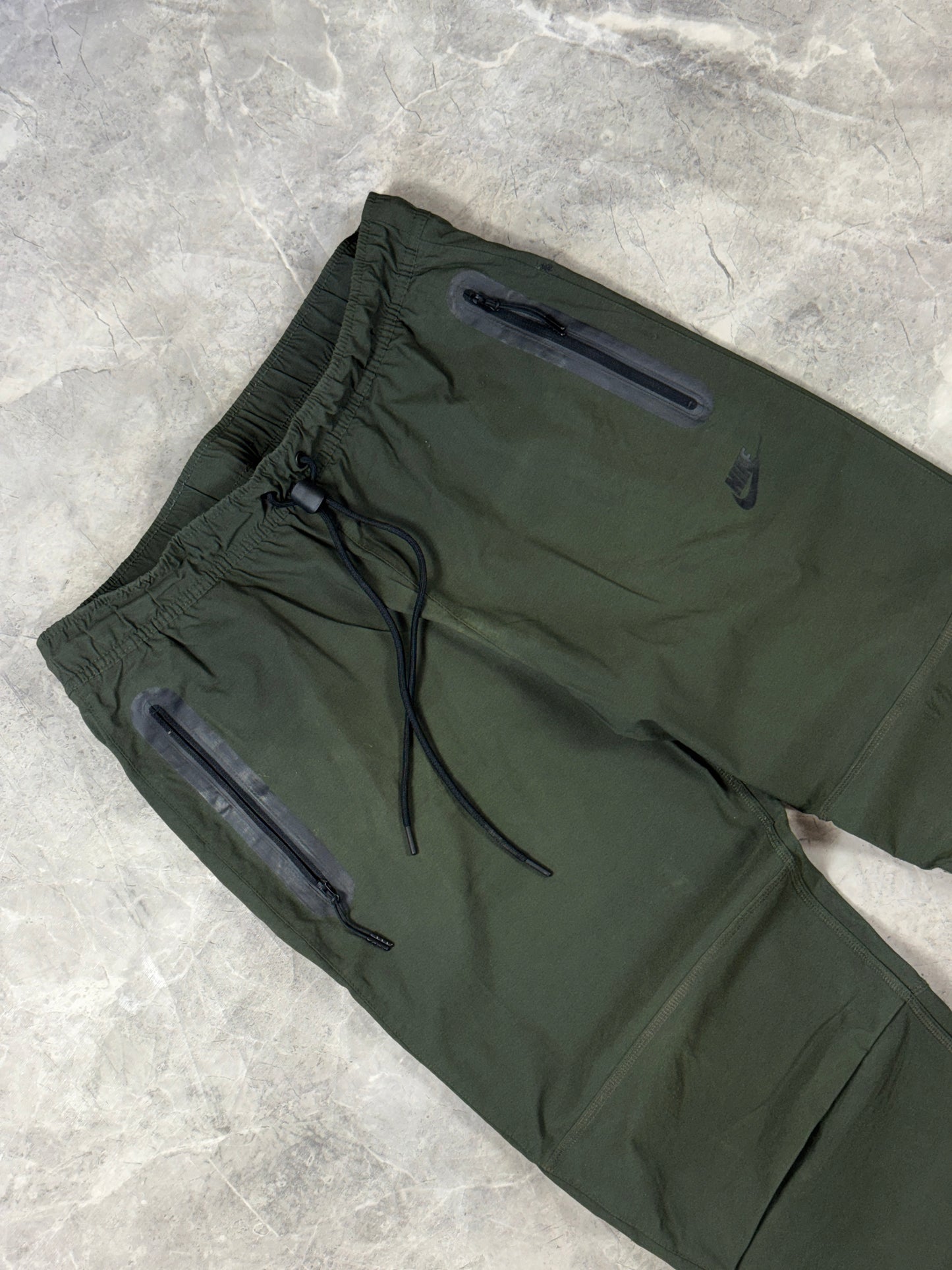 Nike Tech Fleece muške pantalone (L)