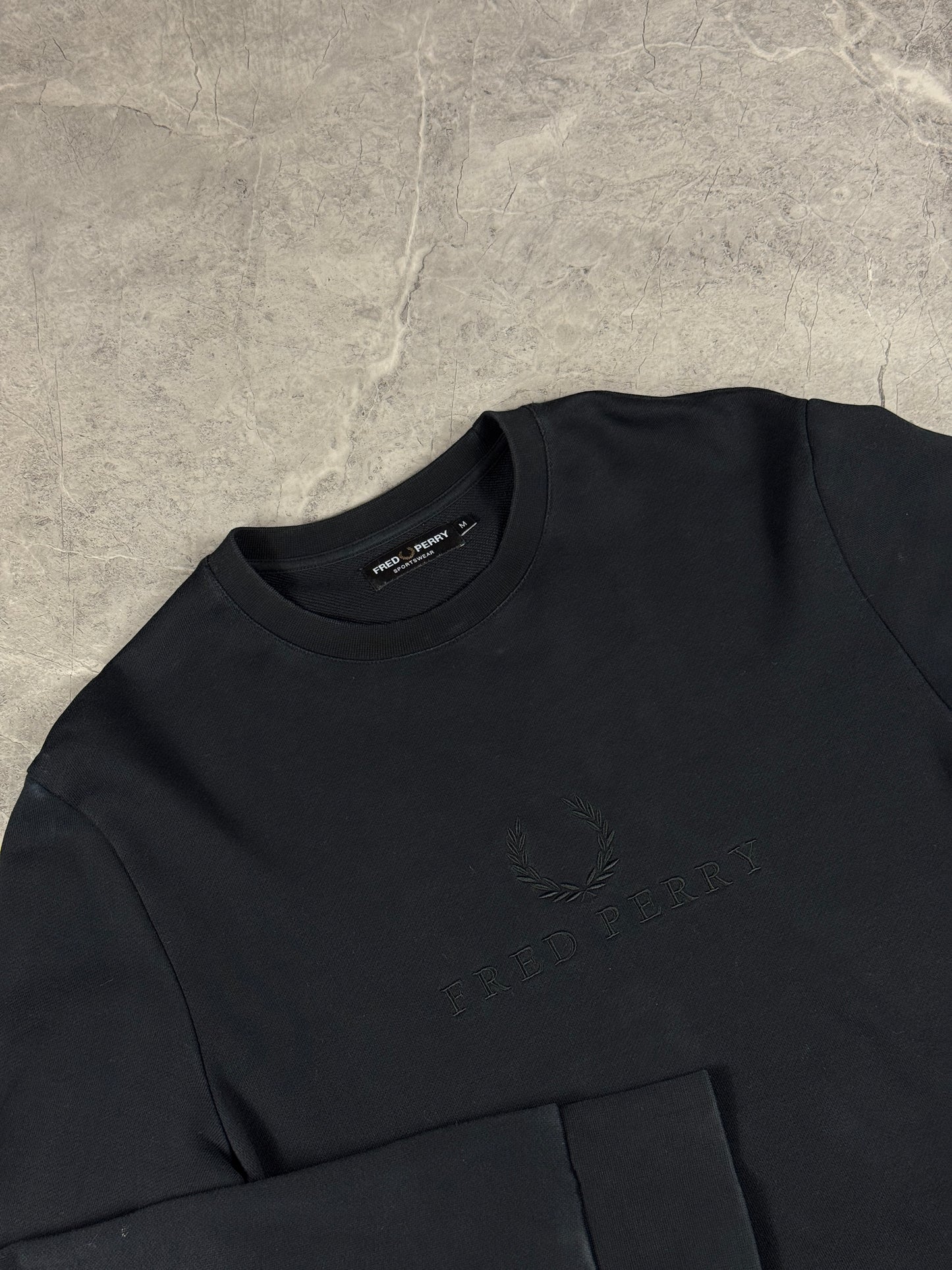 Fred Perry muška crna dukserica (S)