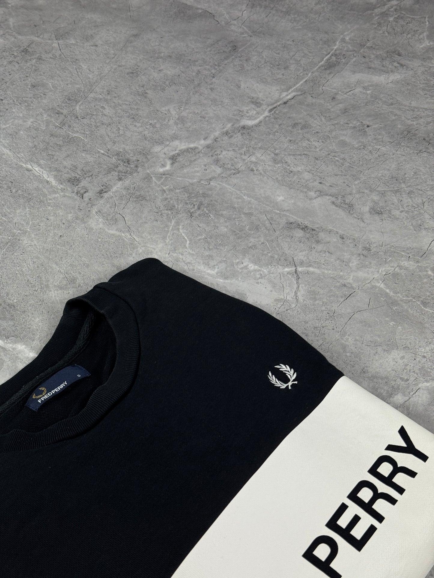 Fred Perry Muška dukserica (S)