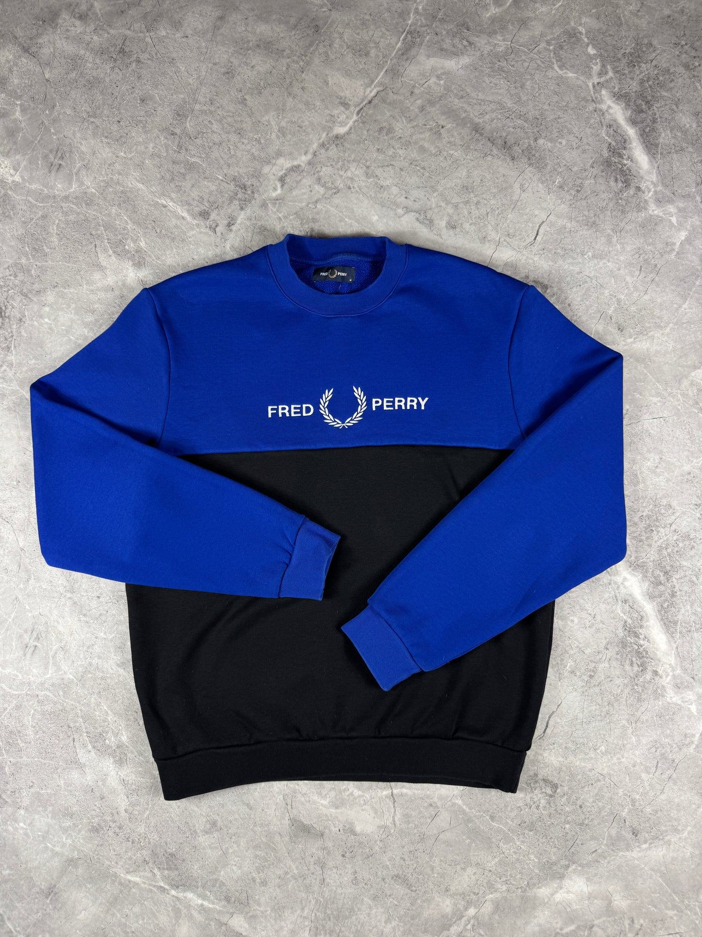 Fred Perry Crno Plava muška dukserica (S)