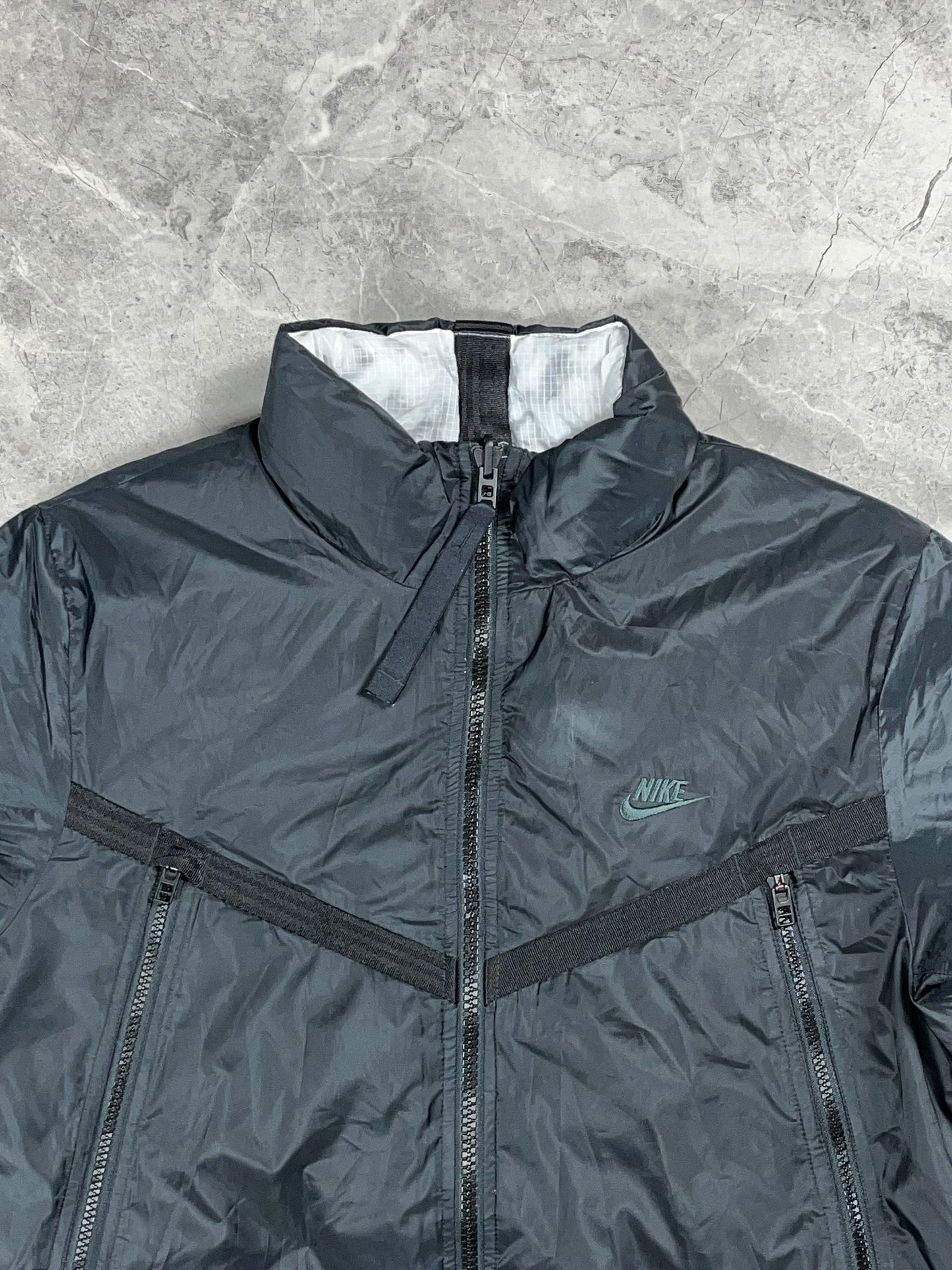 Nike Reversible muška jakna (L)