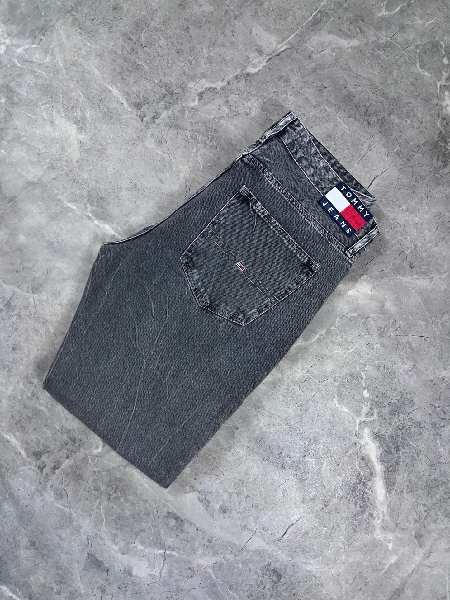Tommy Jeans muške pantalone (XL)