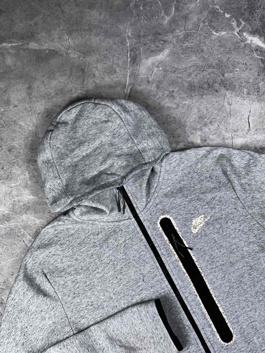 Nike Tech Fleece muška dukserica (S)