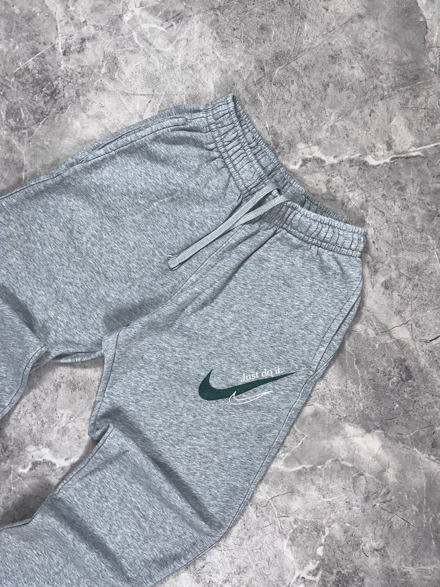Nike Swoosh muška trenerka (S)