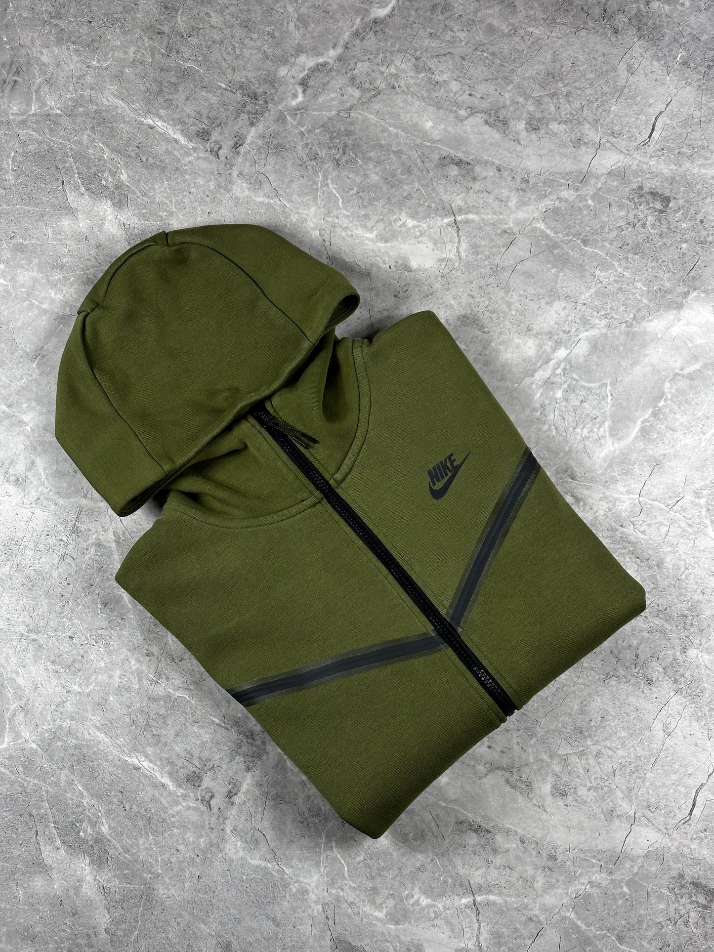 Nike Tech Fleece Olive muška dukserica(S)