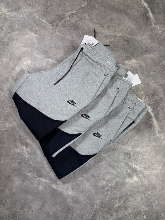 Nike Tech Fleece Hybrid muška trenerka (L,XL)