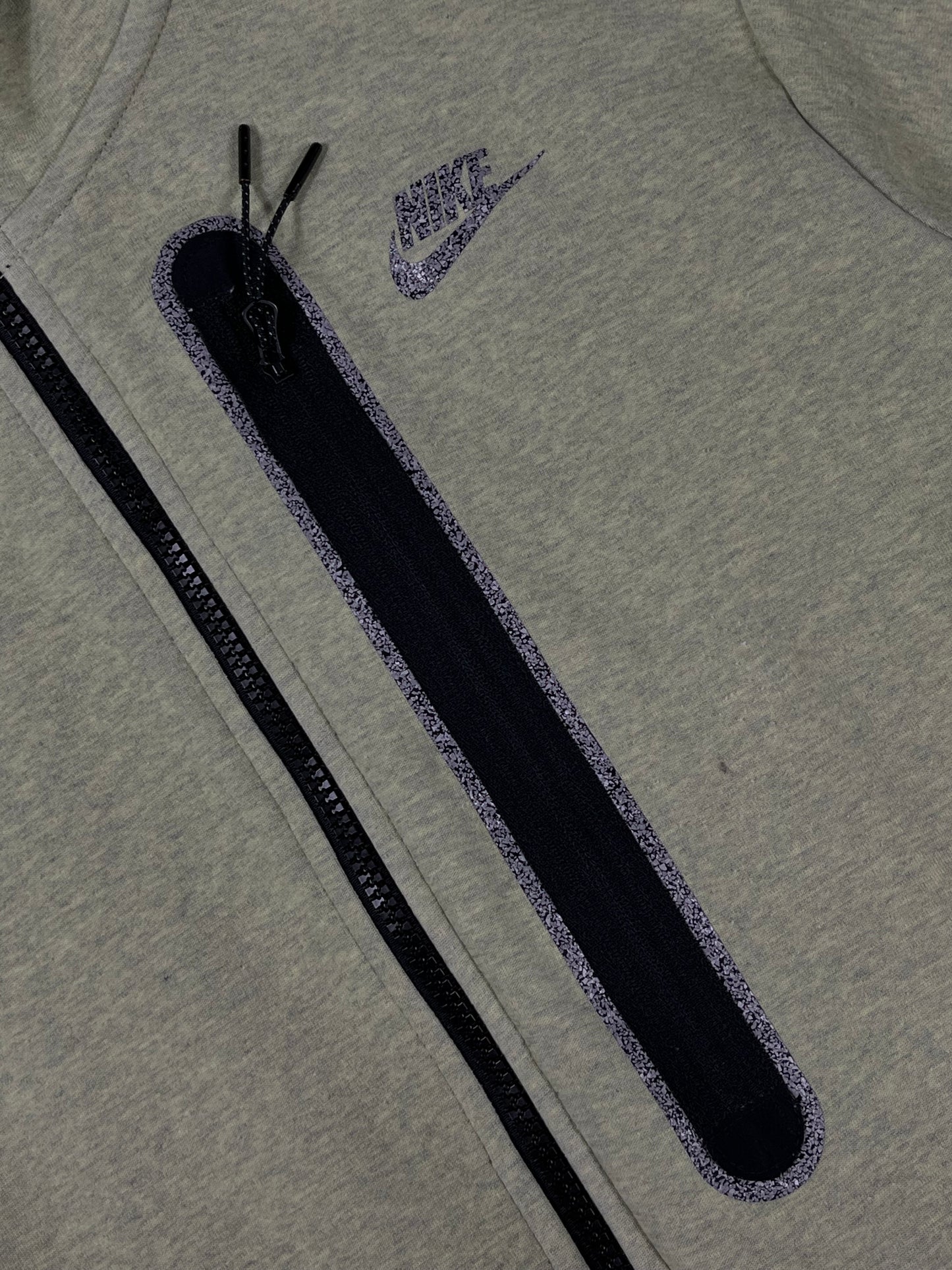 Nike Tech Fleece muška dukserica (M)