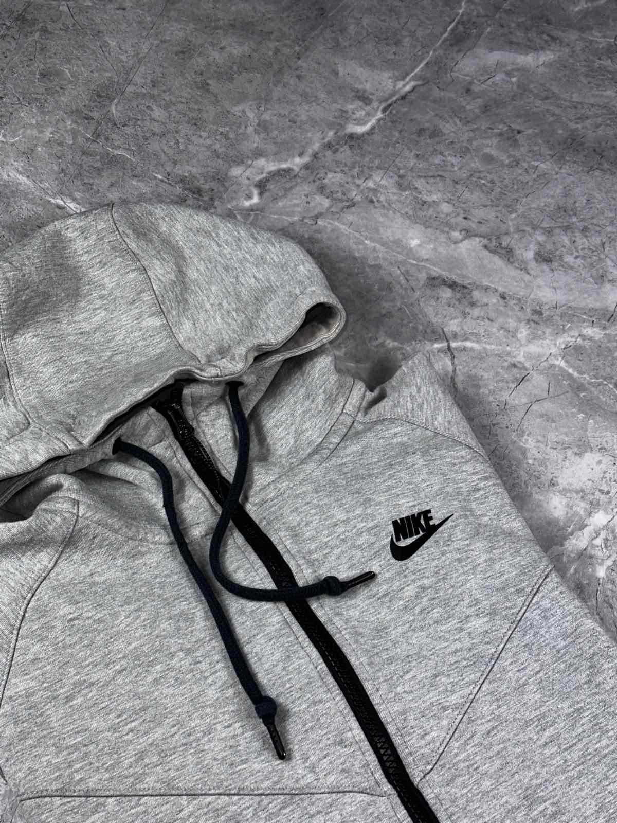 Nike Tech Fleece muška dukserica (S,M,L,XL)