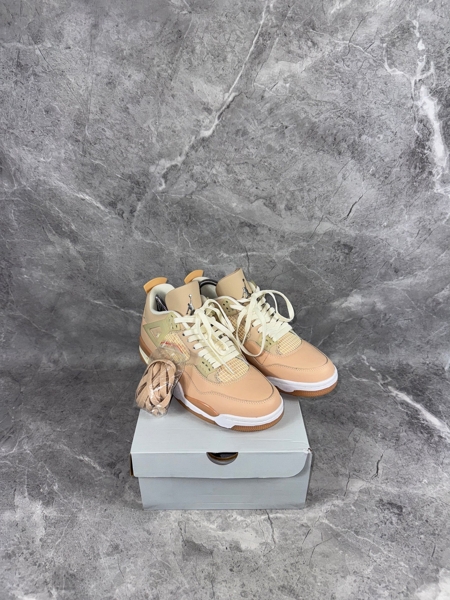 Nike Air Jordan 4 Shimmer muške patike (42)