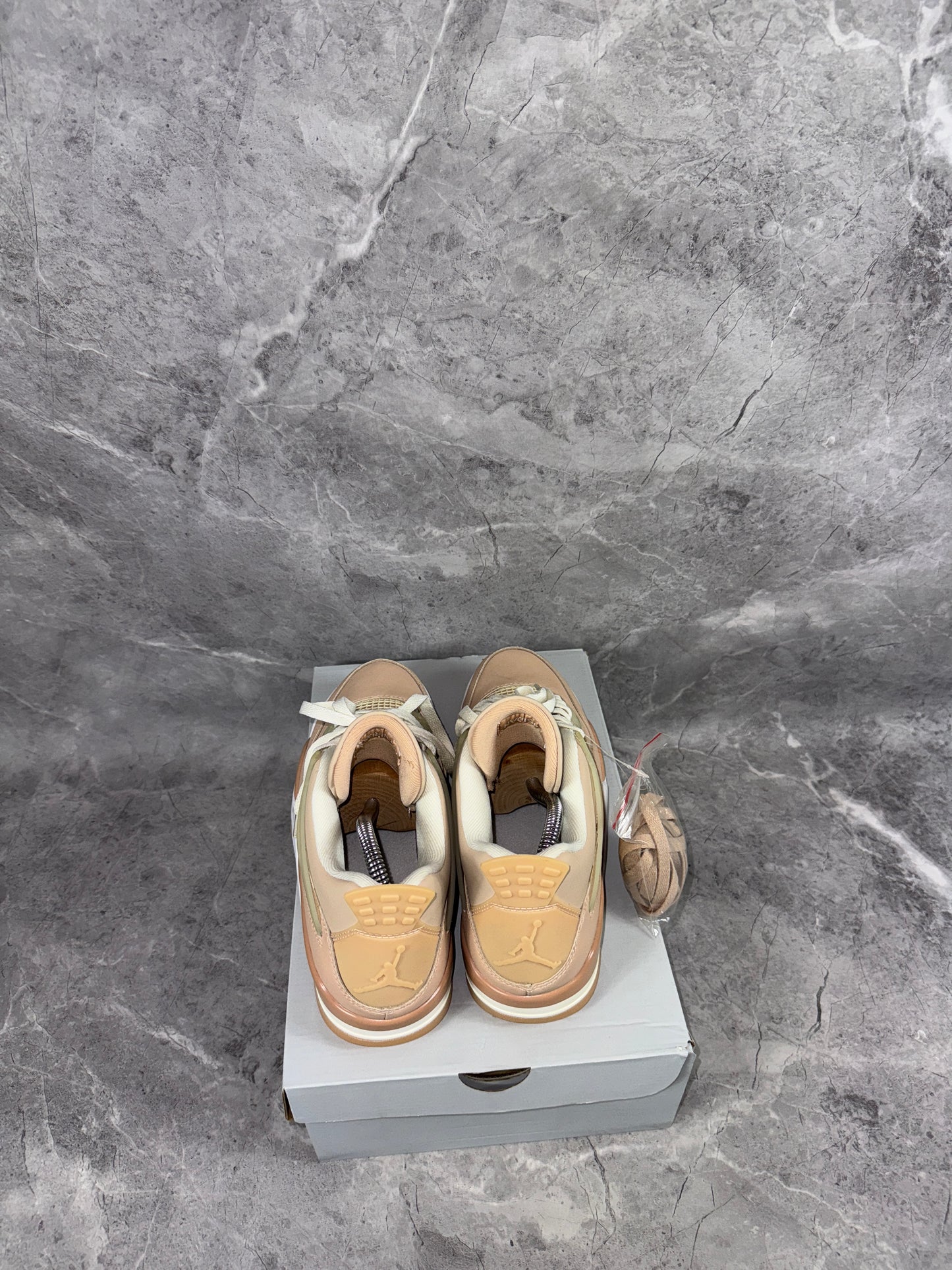 Nike Air Jordan 4 Shimmer muške patike (42)