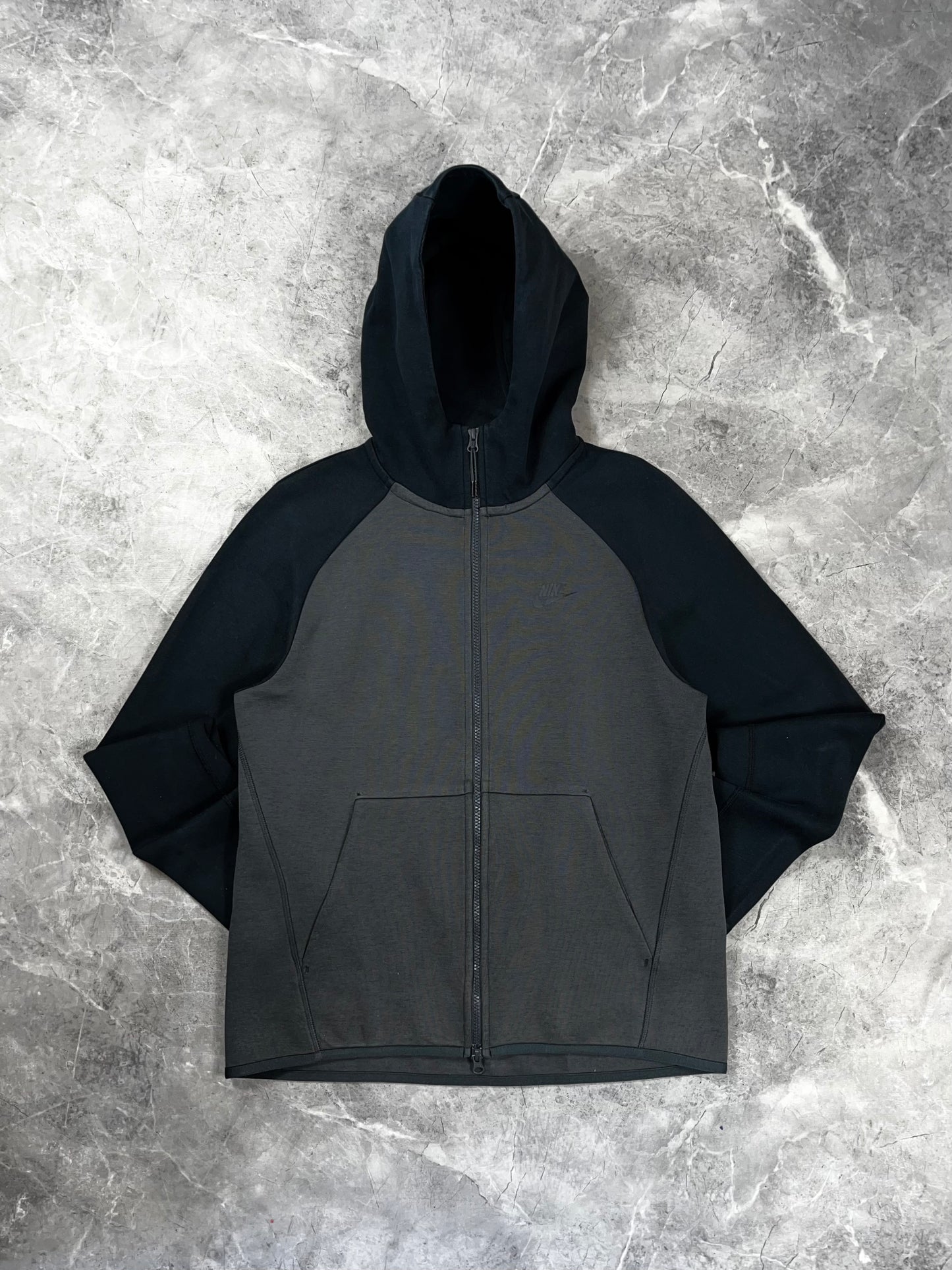 Nike Tech Fleece muška dukserica (M)