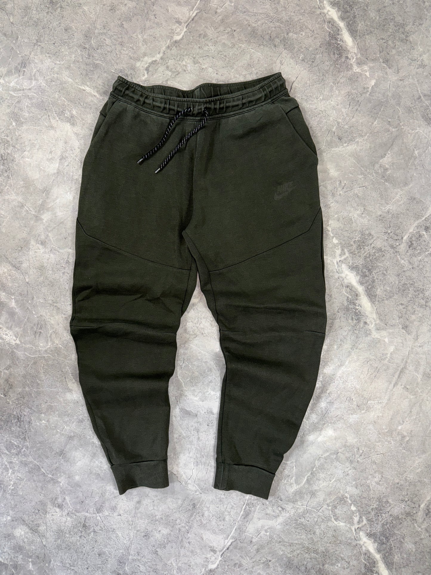 Nike Tech Fleece muška trenerka (L)