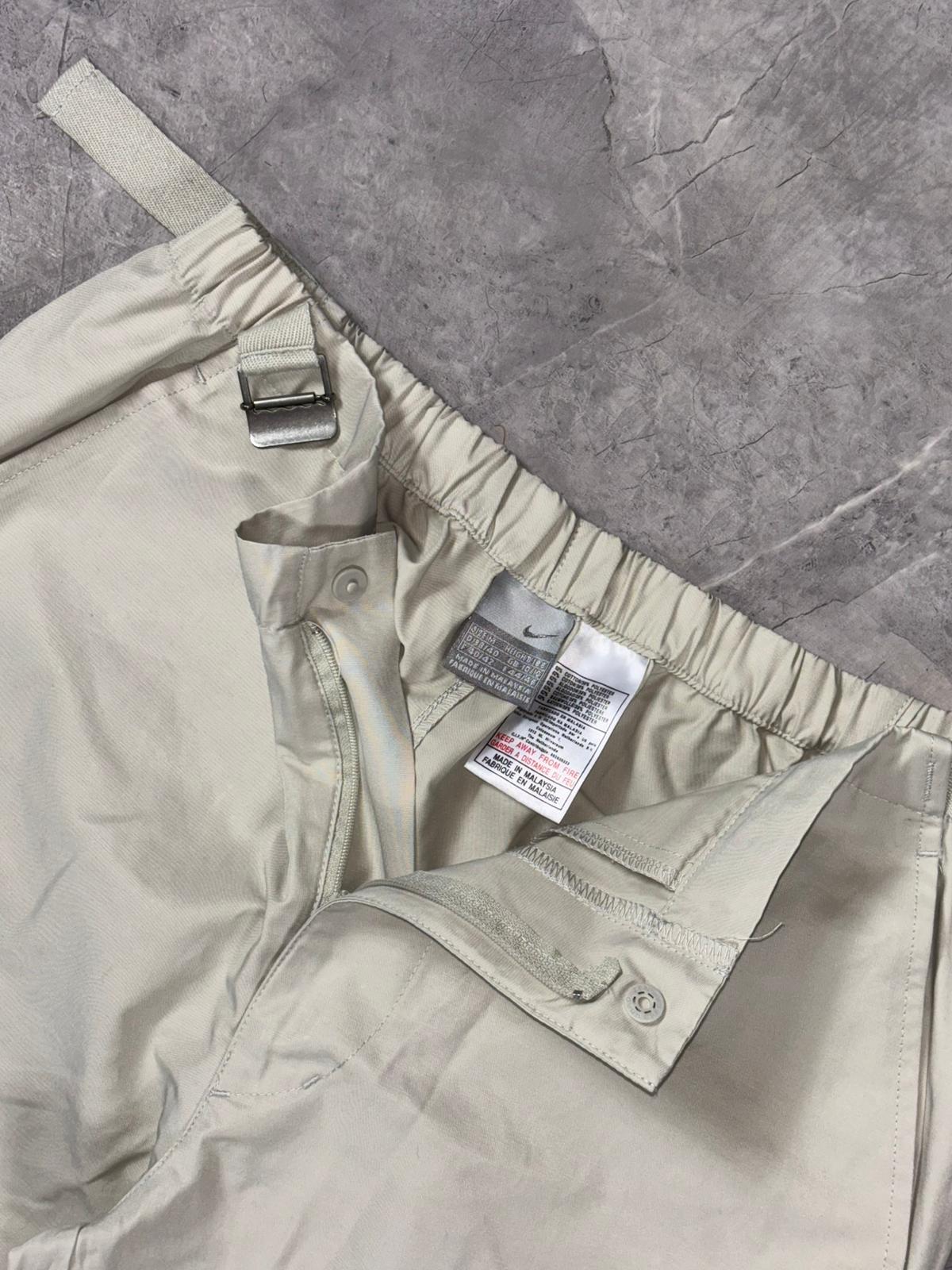 Nike Vintage ženske pantalone (M)