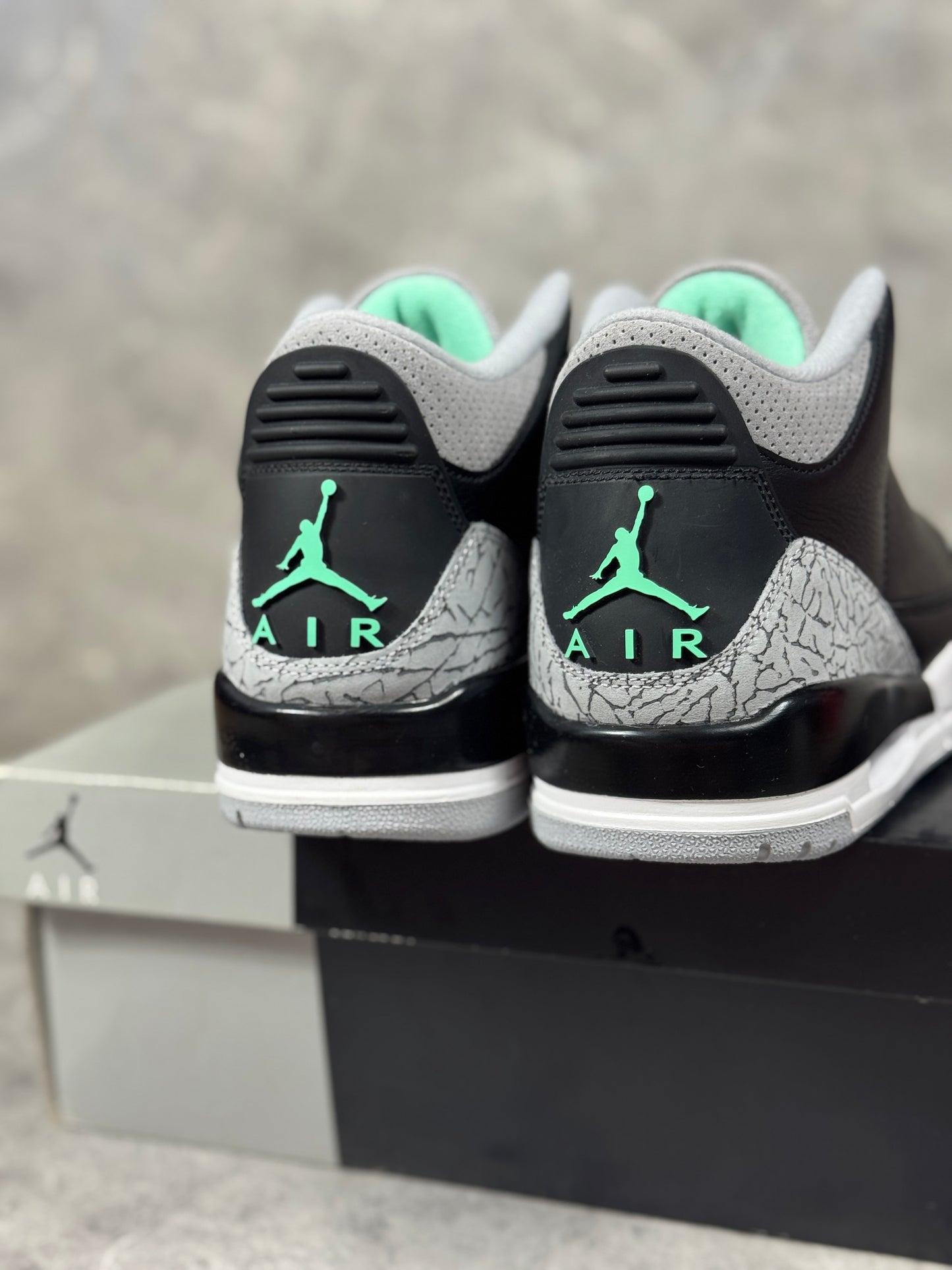 Air Jordan 3 Green Glow muške patike (44)