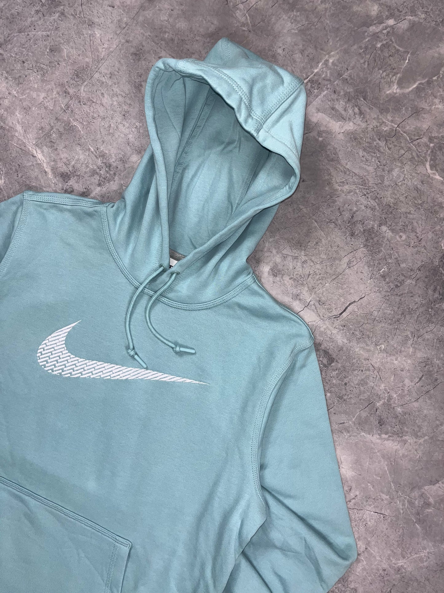 Nike Swoosh muška dukserica (M,L)