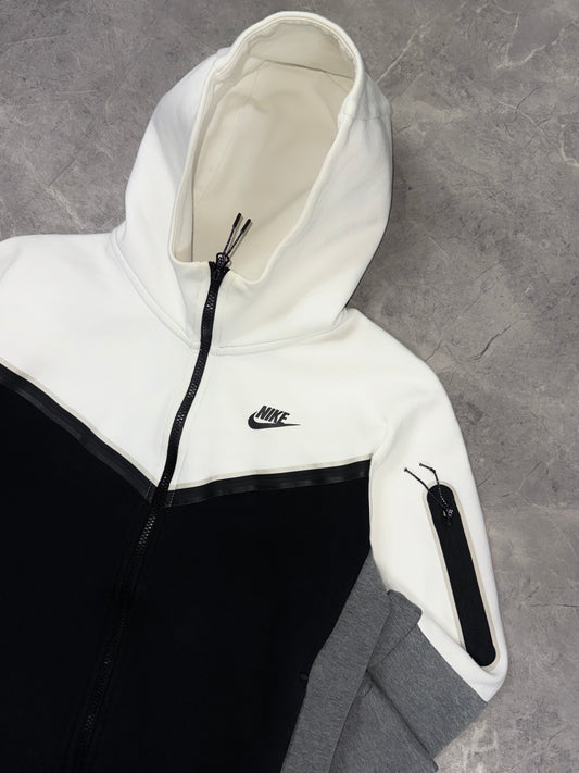 Nike Tech Fleece muška dukserica(S)