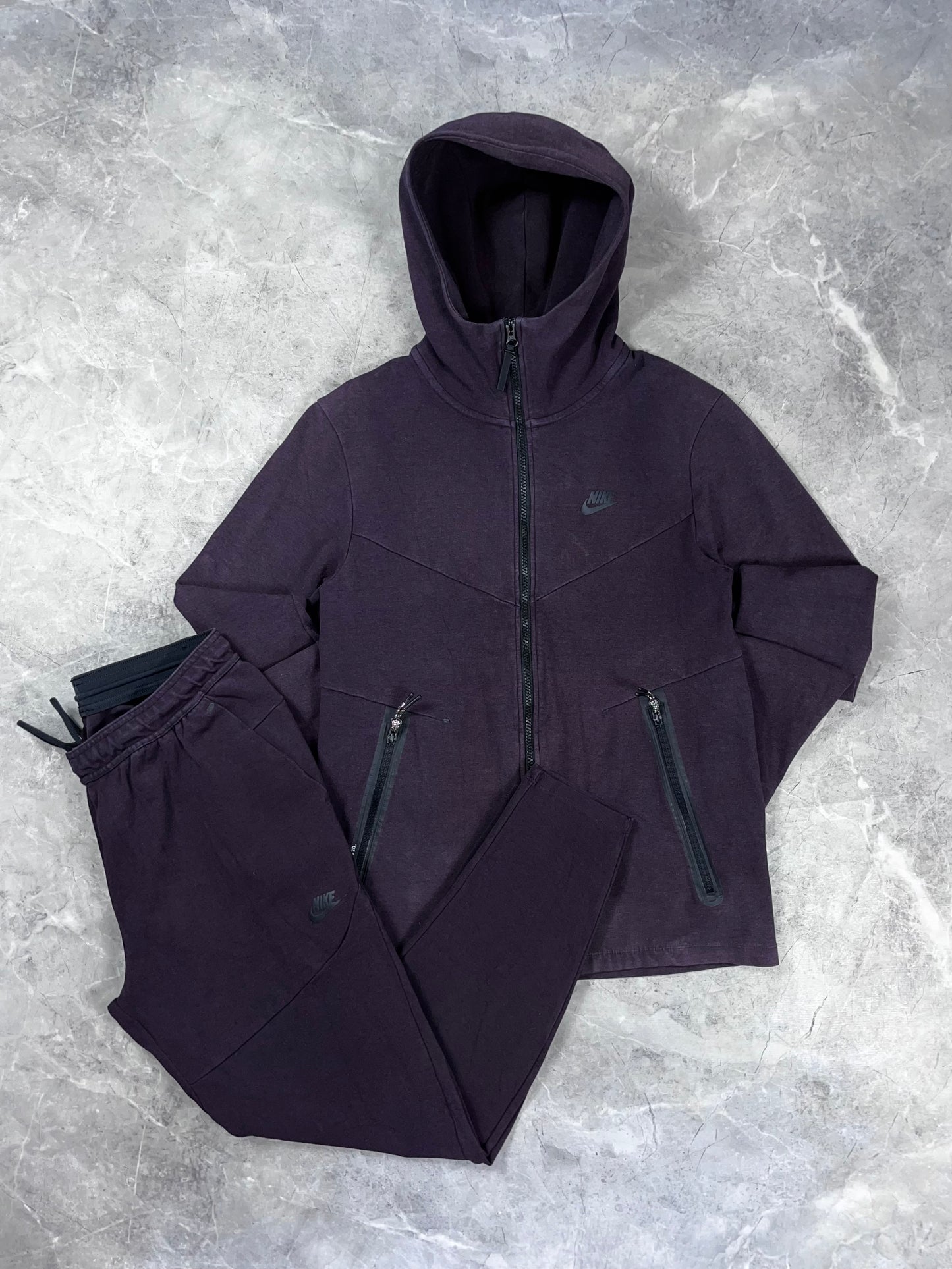 Nike Tech Fleece Bordeaux muška komplet trenerka(L)