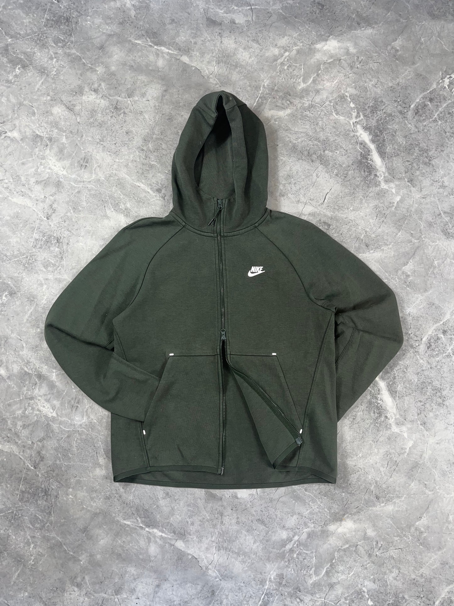 Nike Tech Fleece muška olive dukserica (M)