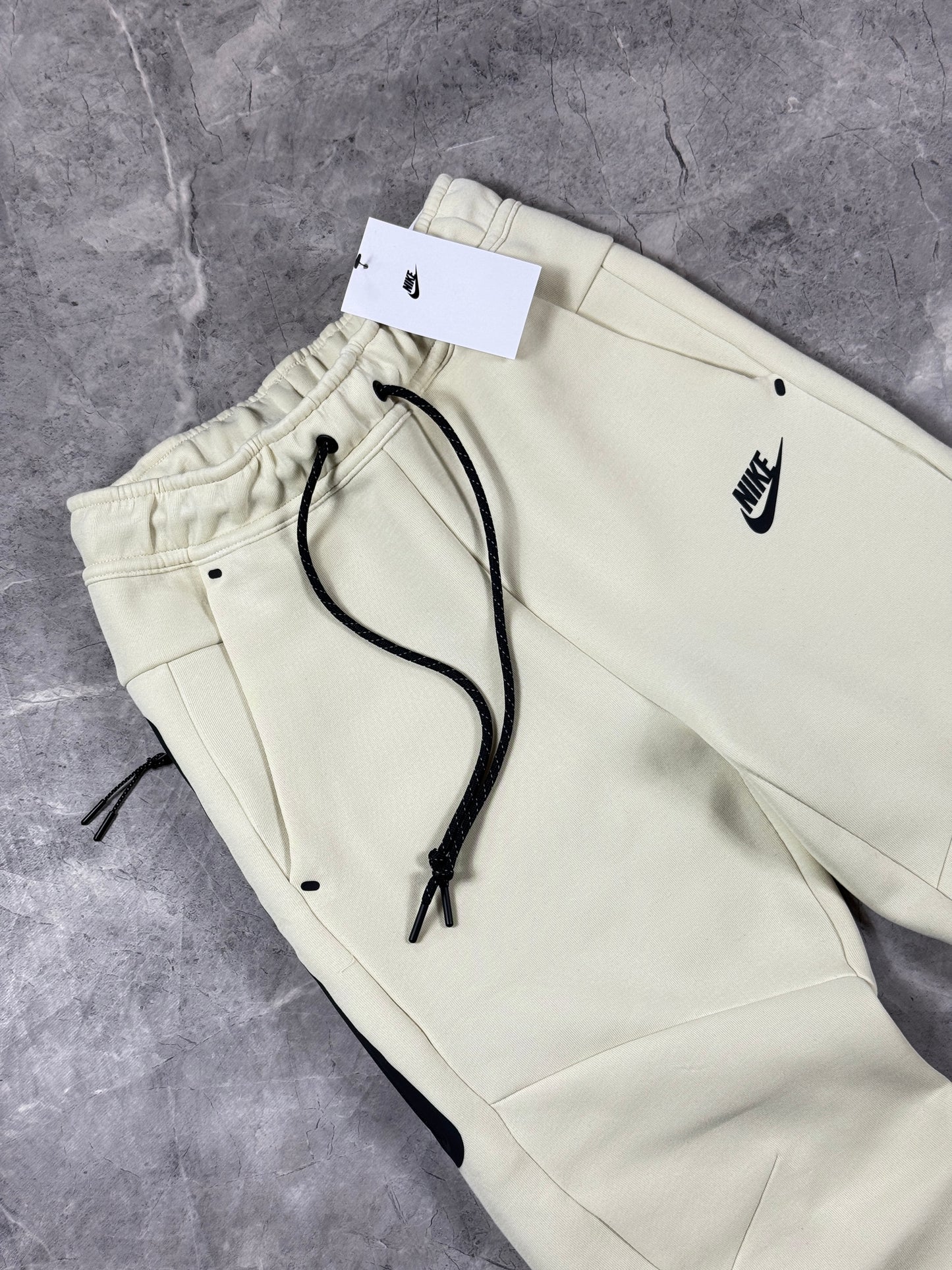 Nike Tech Fleece muška trenerka (XS)