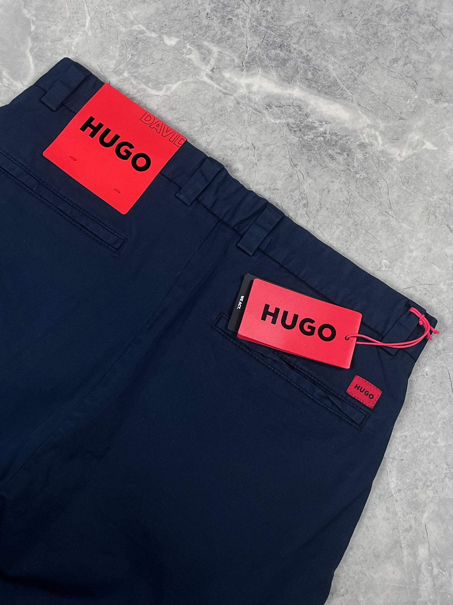 Hugo muške pantalone (S)