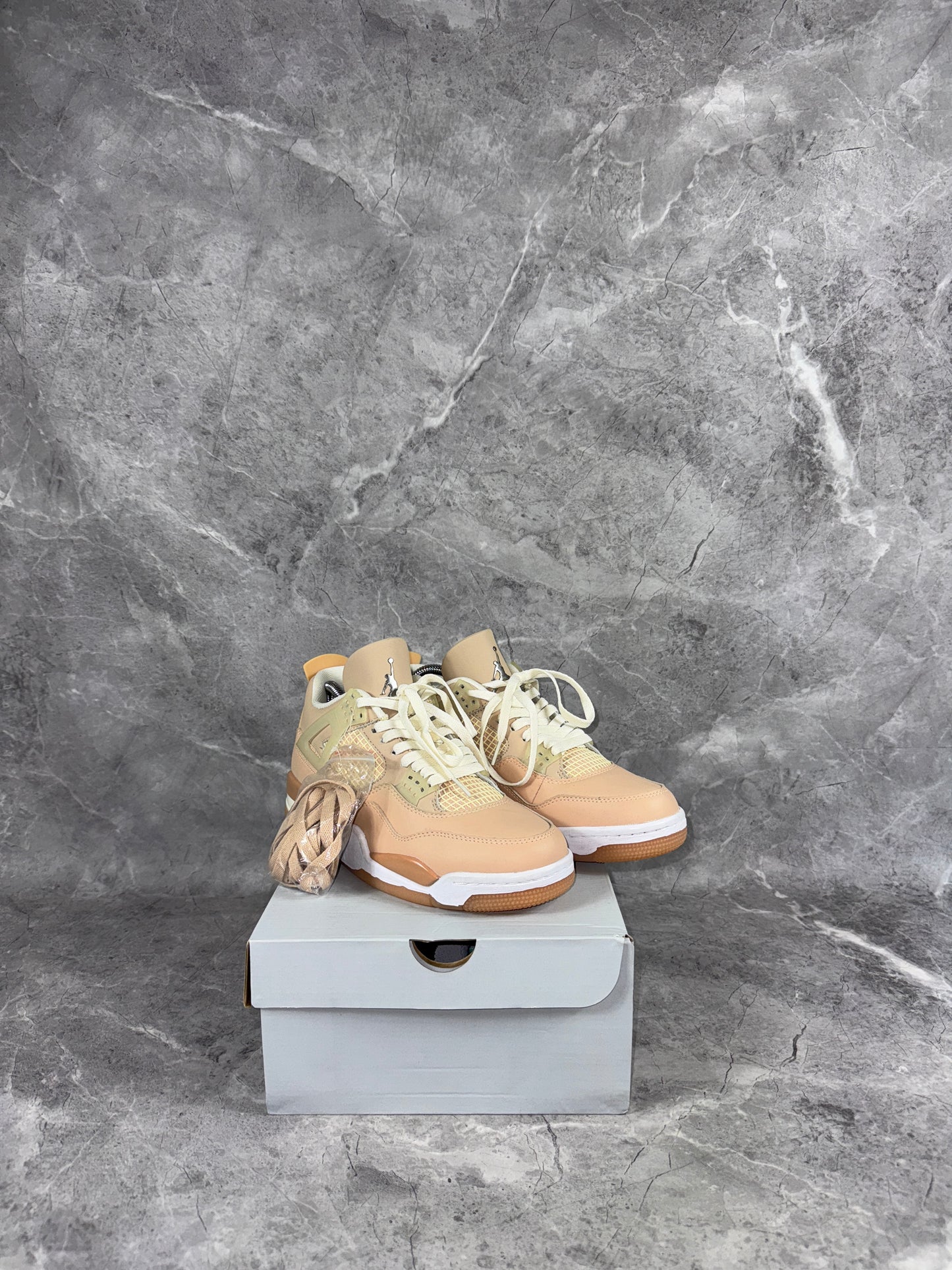 Nike Air Jordan 4 Shimmer muške patike (42)